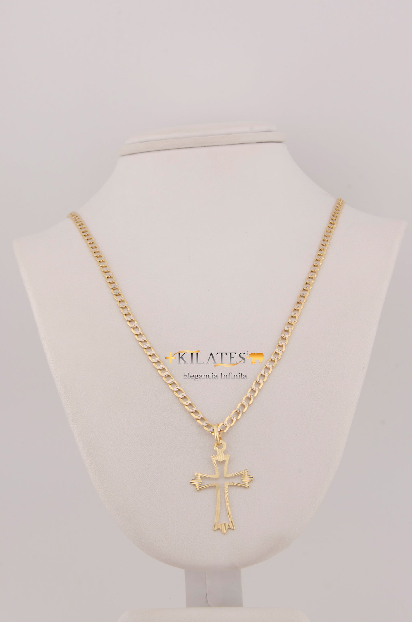 "CADENA DE 60CM PARA ADULTO ESTILO CUBANA DIAMANTADA CON DIJE DE CRUZ. ORO 10K. #775-2917"