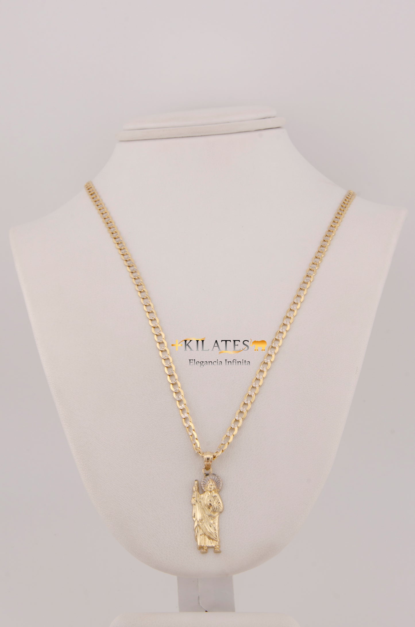"CADENA DE 60CM PARA ADULTO ESTILO CUBANA DIAMANTADA CON DIJE SAN JUDAS TADEO MEDIANO. ORO 10K. #775-2916"