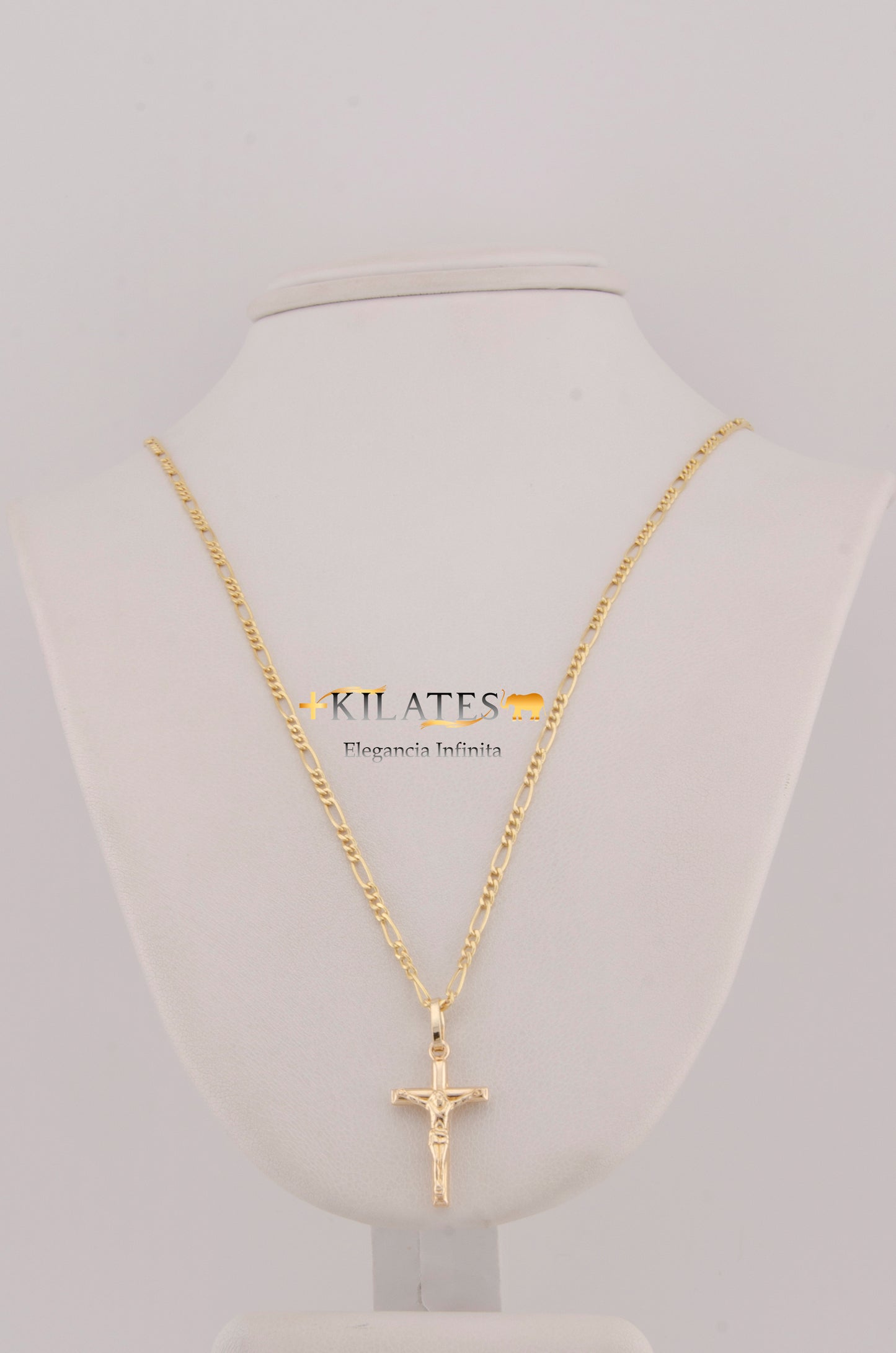 CADENA PARA ADULTO DE 60CM ESTILO 3+1 CON DIJE DE CRUZ DE TUBO PEQUEÑA CON JESUCRITOS. ORO 10K. #775-2935