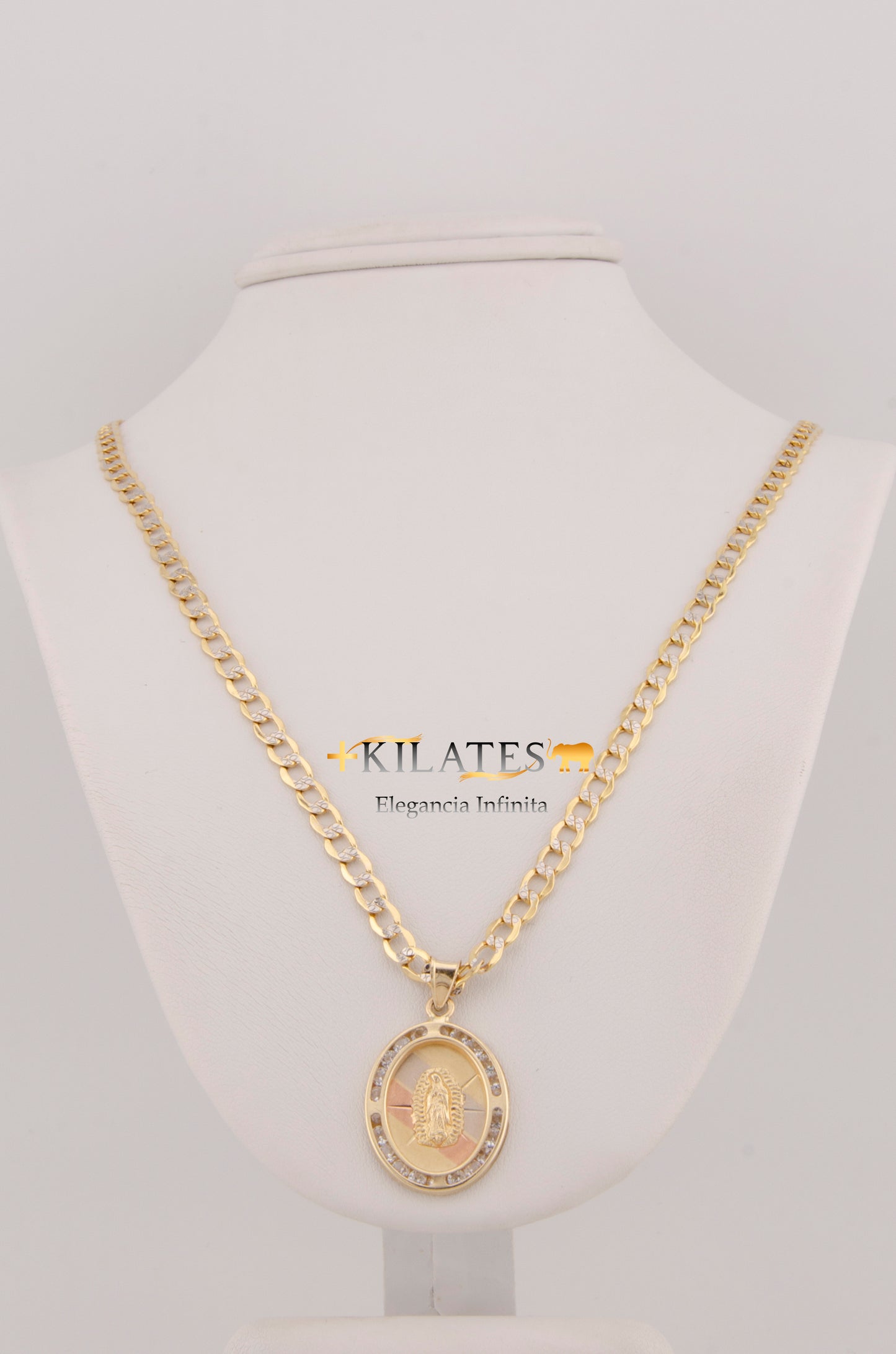 "CADENA DE 60CM PARA ADULTO ESTILO CUBANA DIAMANTADA CON DIJE DE LA VIRGEN OVALADO GRANDE CON ZIRCONIA BLANCA. ORO 10K #775-3011"