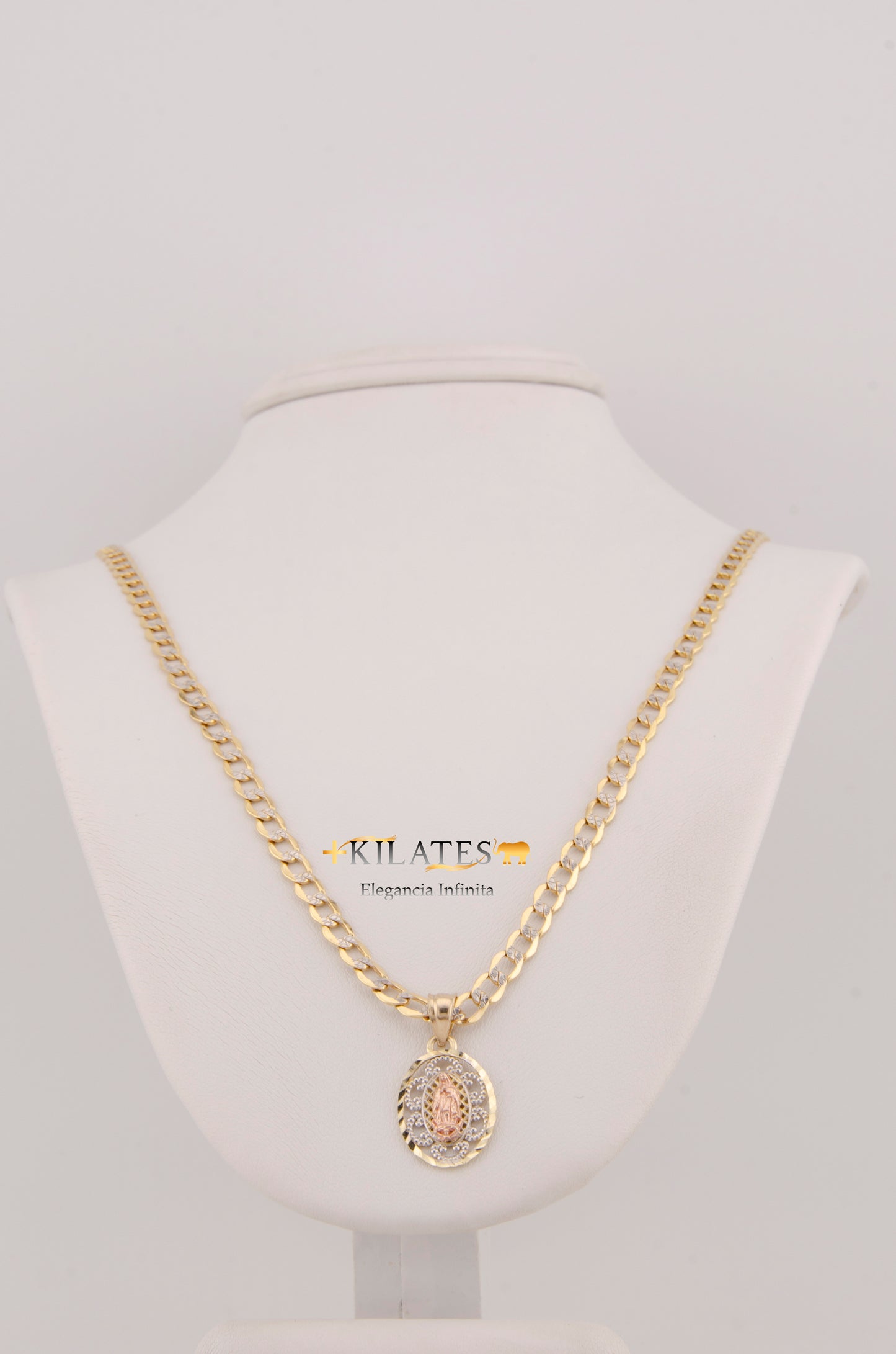 "CADENA DE 60CM PARA ADULTO ESTILO CUBANA DIAMANTADA CON DIJE DE PLACA DE LA VIRGEN. ORO 10K #775-3015"
