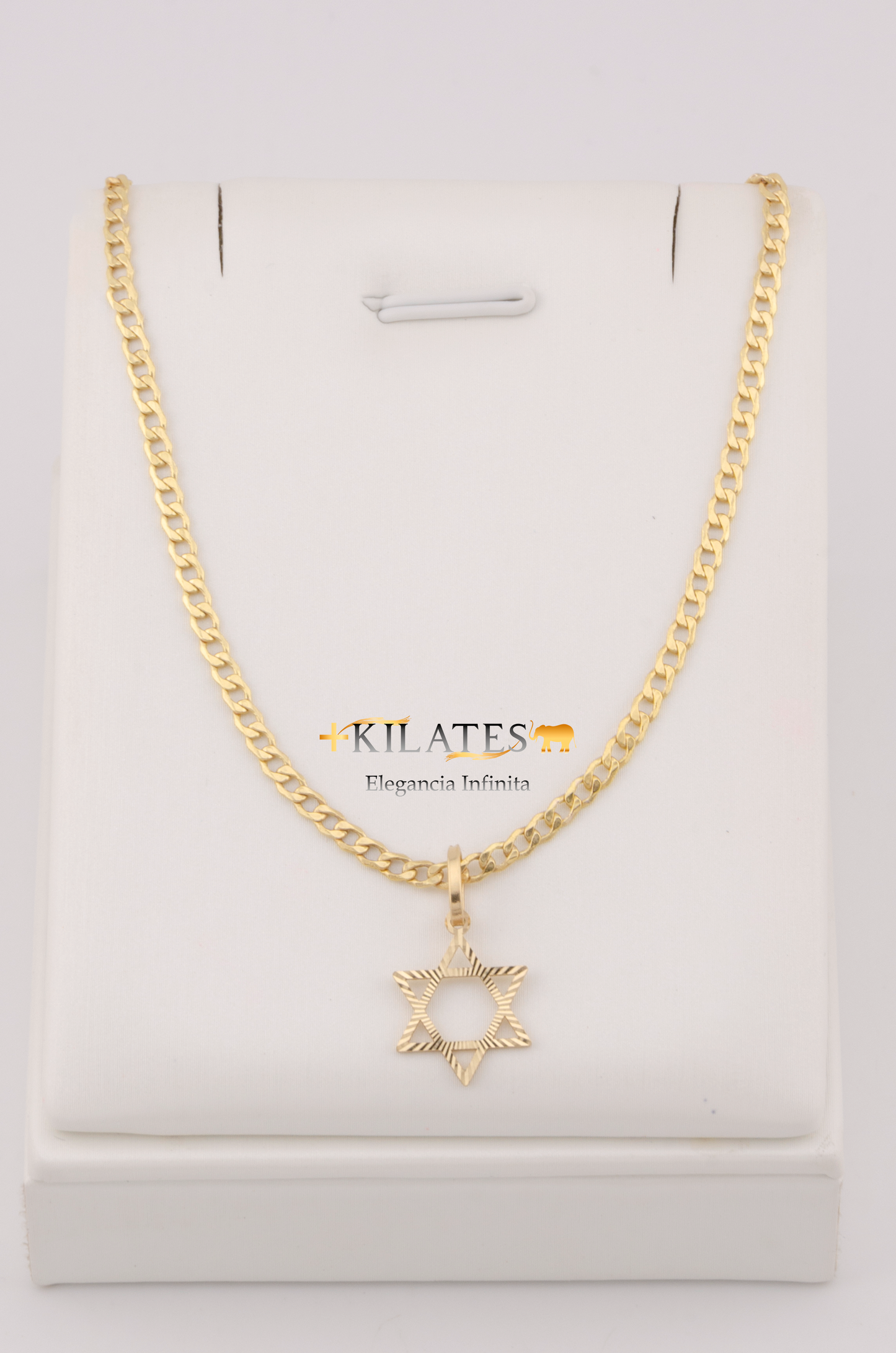"CADENA DE 50CM PARA ADULTO ESTILO CUBANA CON DIJE DE ESTRELLA DE DAVID. ORO 10K #775-3117"