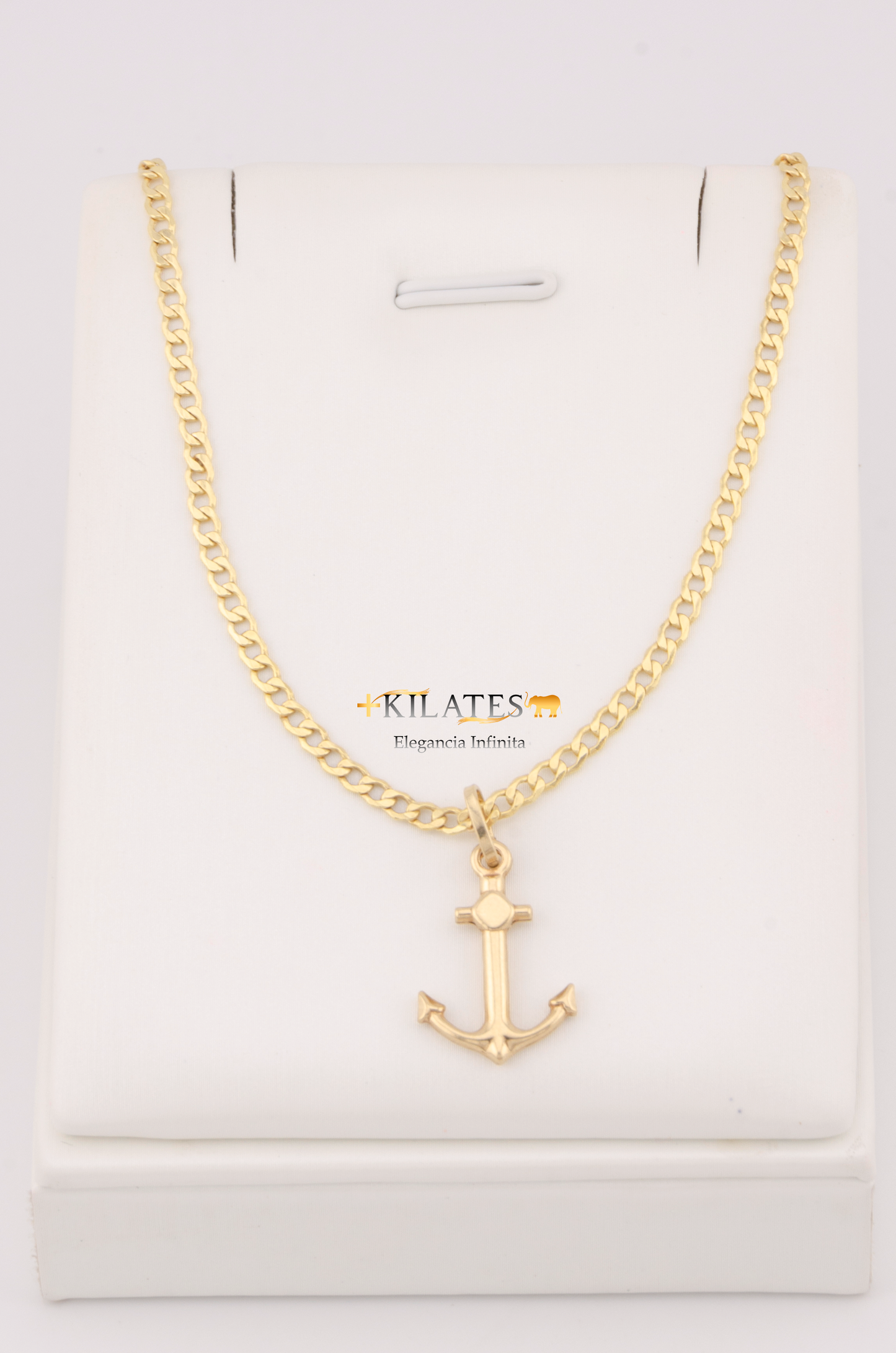 "CADENA DE 50CM PARA ADULTO ESTILO CUBANA CON DIJE DE ANCLA. ORO 10K #775-3129"