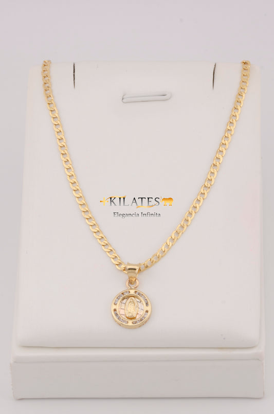 "CADENA DE 50CM PARA ADULTO ESTILO CUBANA CON DIJE REDONDO PEQUEÑO DE LA VIRGEN . ORO 10K #775-3214"