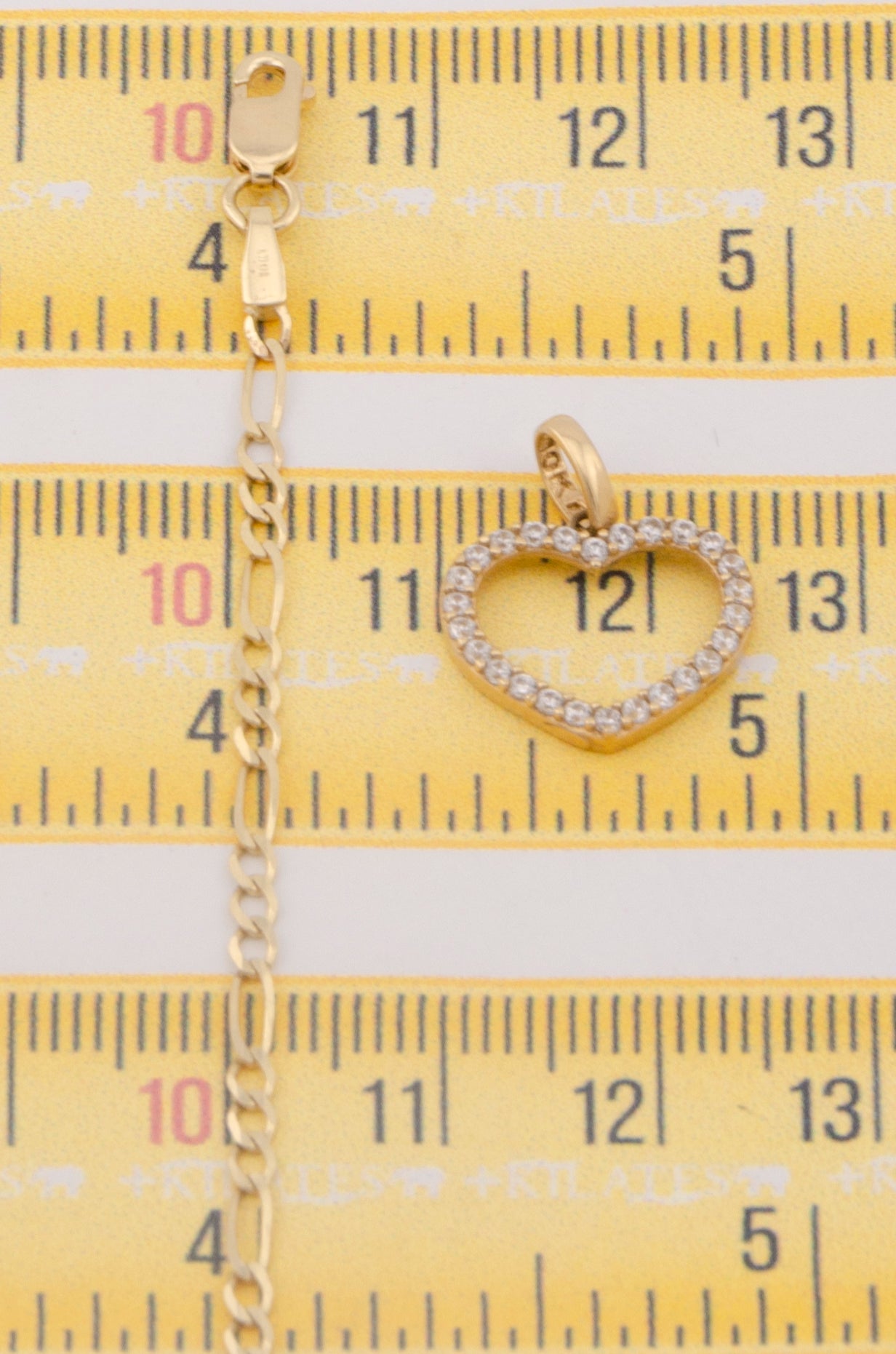 "CADENA DE 50CM PARA ADULTO ESTILO 3+1 SOLIDA CON DIJE DE CORAZON CON ZIRCONIA BLANCA . ORO 10K #775-3269"