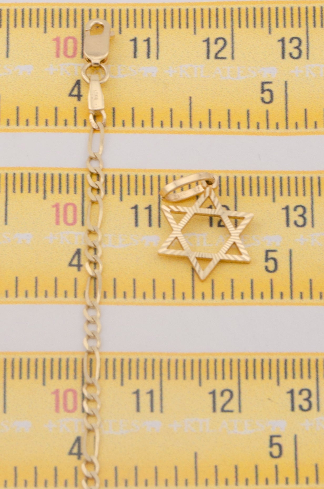 "CADENA DE 50CM PARA ADULTO ESTILO 3+1 SOLIDA CON DIJE DE ESTRELLA DE DAVID. ORO 10K #775-3275"