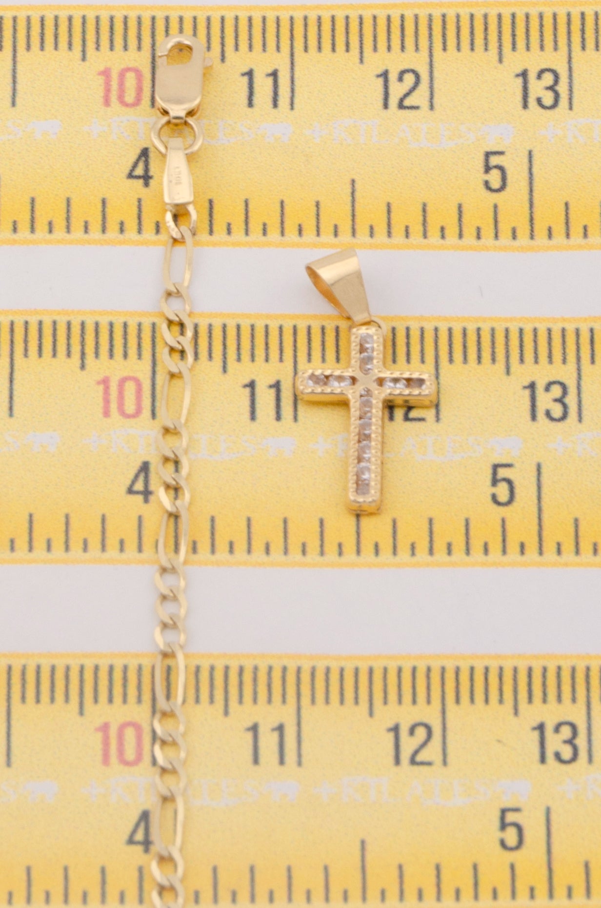 "CADENA DE 50CM PARA ADULTO ESTILO 3+1 SOLIDA CON DIJE DE CRUZ CON ZIRCONIA BLANCA . ORO 10K #775-3259"