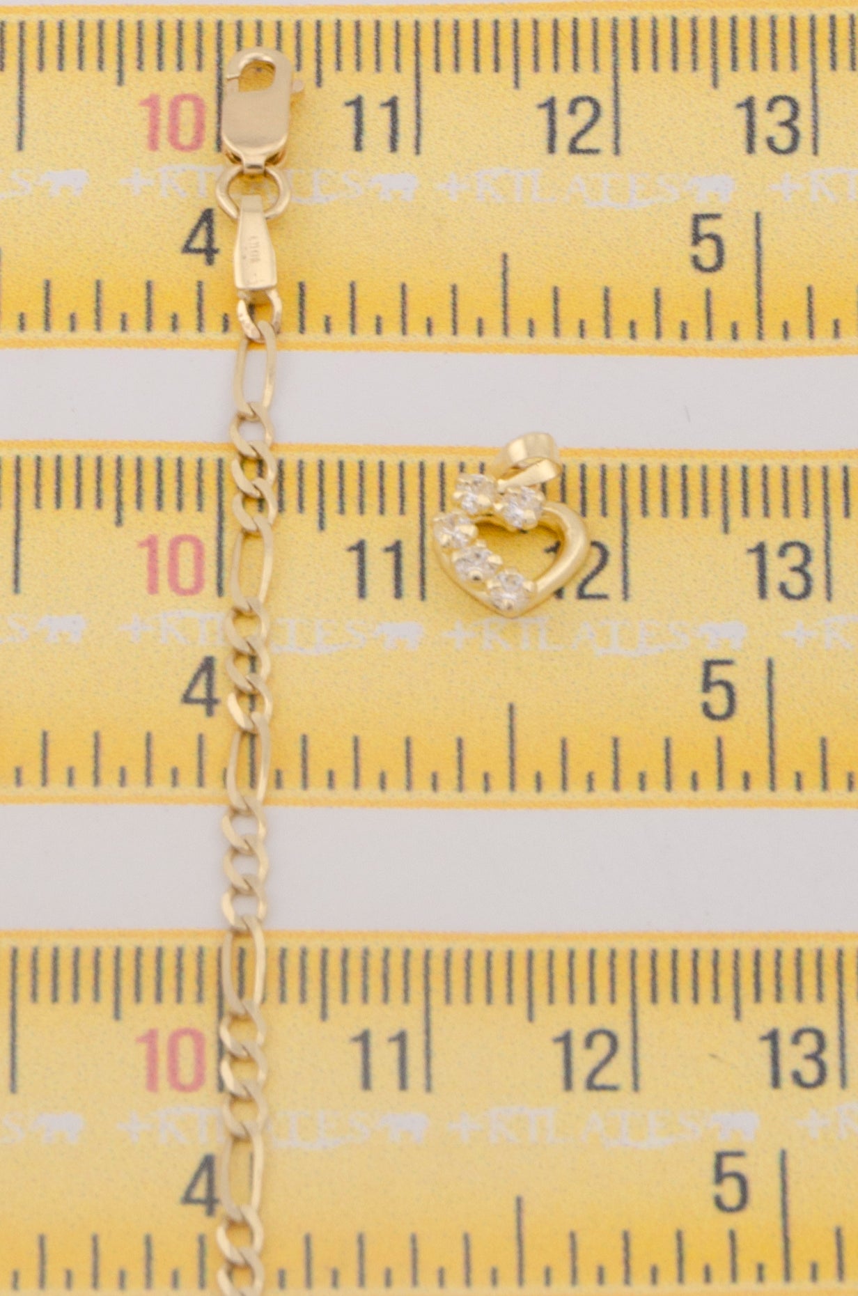 "CADENA DE 50CM PARA ADULTO ESTILO 3+1 SOLIDA CON DIJE DE CORAZON CON PIEDRAS DE ZIRCONIA BLANCA . ORO 10K #775-3277"