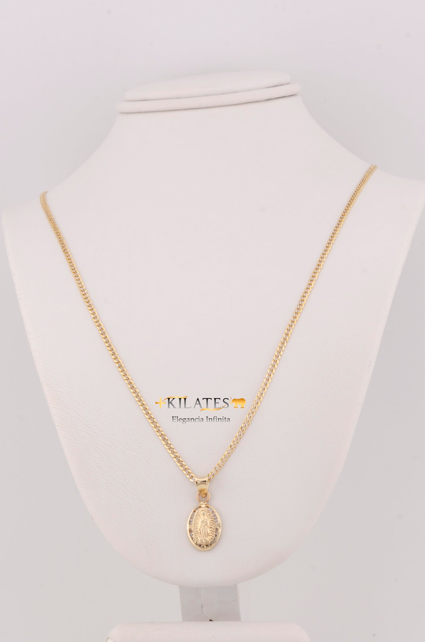 "CADENA DE 40CM PARA NIÑ@ ESTILO CUBANA DIAMANTADA SOLIDA CON DIJE OVALADO DE LA VIRGEN. ORO 10K #775-3361"