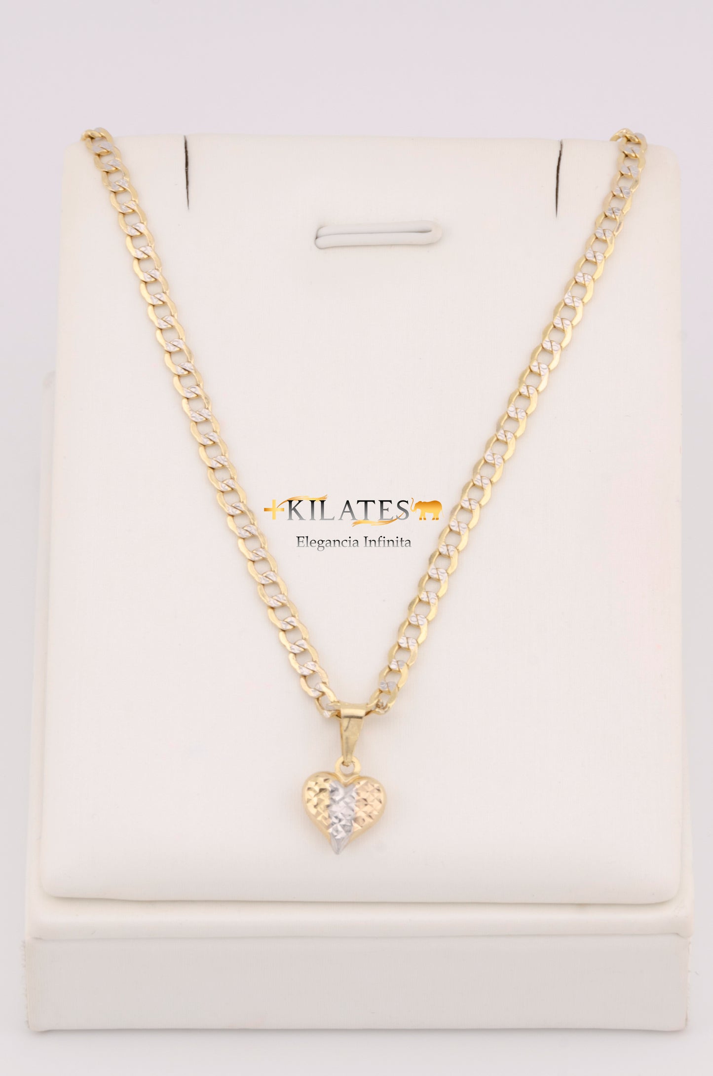 "CADENA DE 40CM PARA NIÑ@ ESTILO CUBANA DIAMANTADA CON DIJE DE CORAZON 3 TONOS PEQIEÑO. ORO 10K #775-3377"