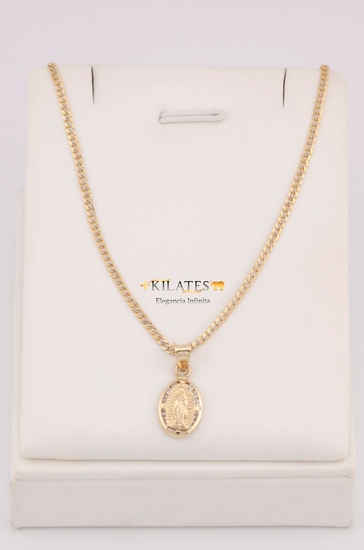 "CADENA DE 40CM PARA NIÑ@ ESTILO CUBANA DIAMANTADA SOLIDA CON DIJE OVALADO DE LA VIRGEN. ORO 10K #775-3361"
