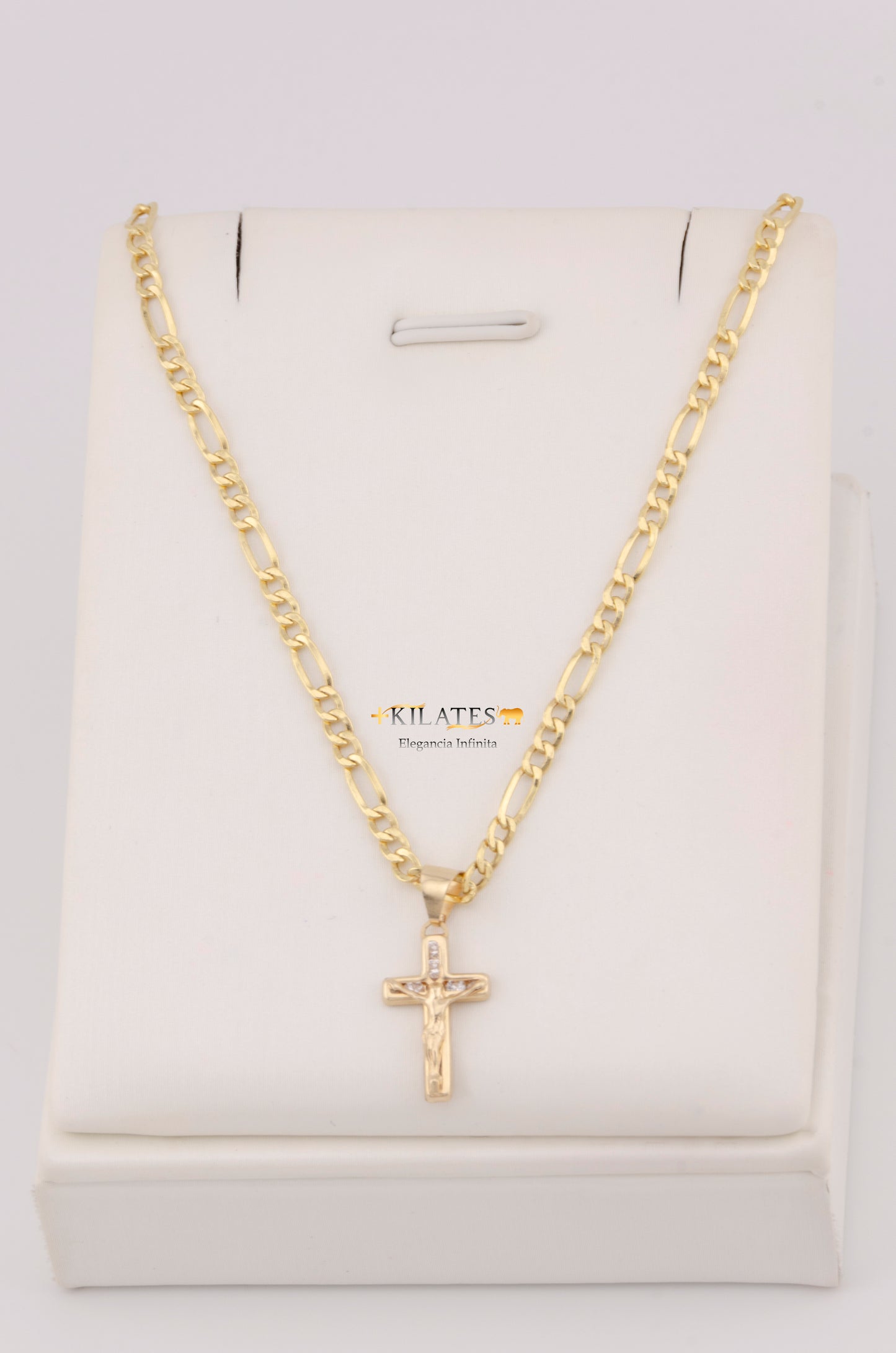 "CADENA DE 50CM PARA ADULTO ESTILO 3+1 CON DIJE DE CRUZ CON JESUCRISTO. ORO 10K #775-3417"
