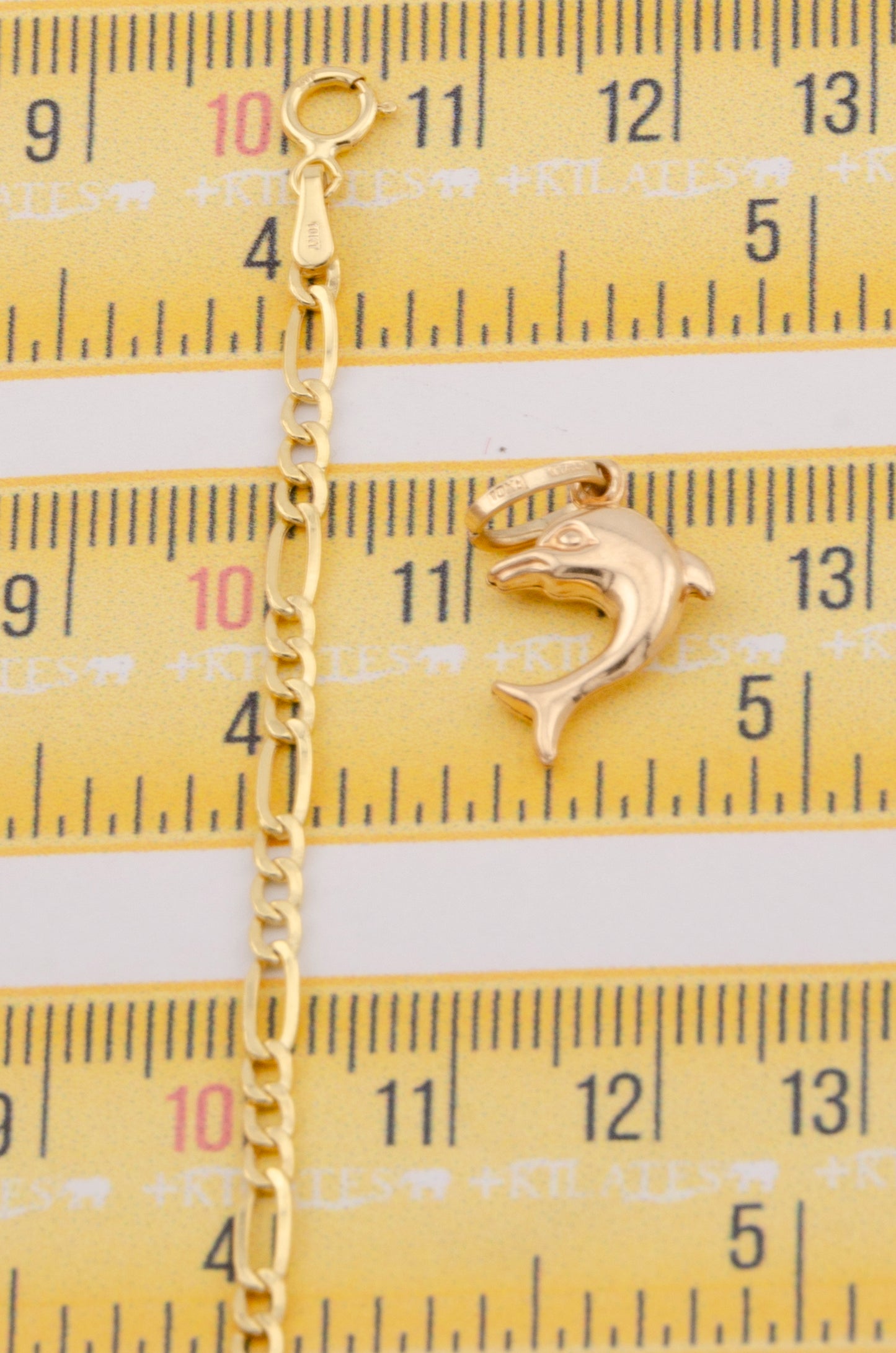 "CADENA DE 50CM PARA ADULTO ESTILO 3+1 CON DIJE DE DELFIN MEDIANO. ORO 10K #775-3425"