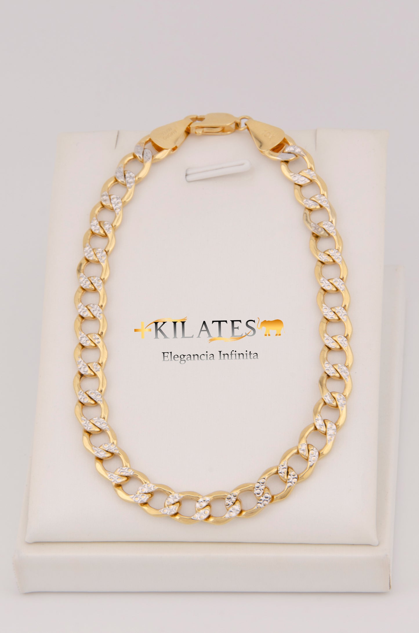 "PULSERA PARA ADULTO DE 21.5CM ESTILO CUBANA DIAMANTADA. ORO 10K #775-3443"