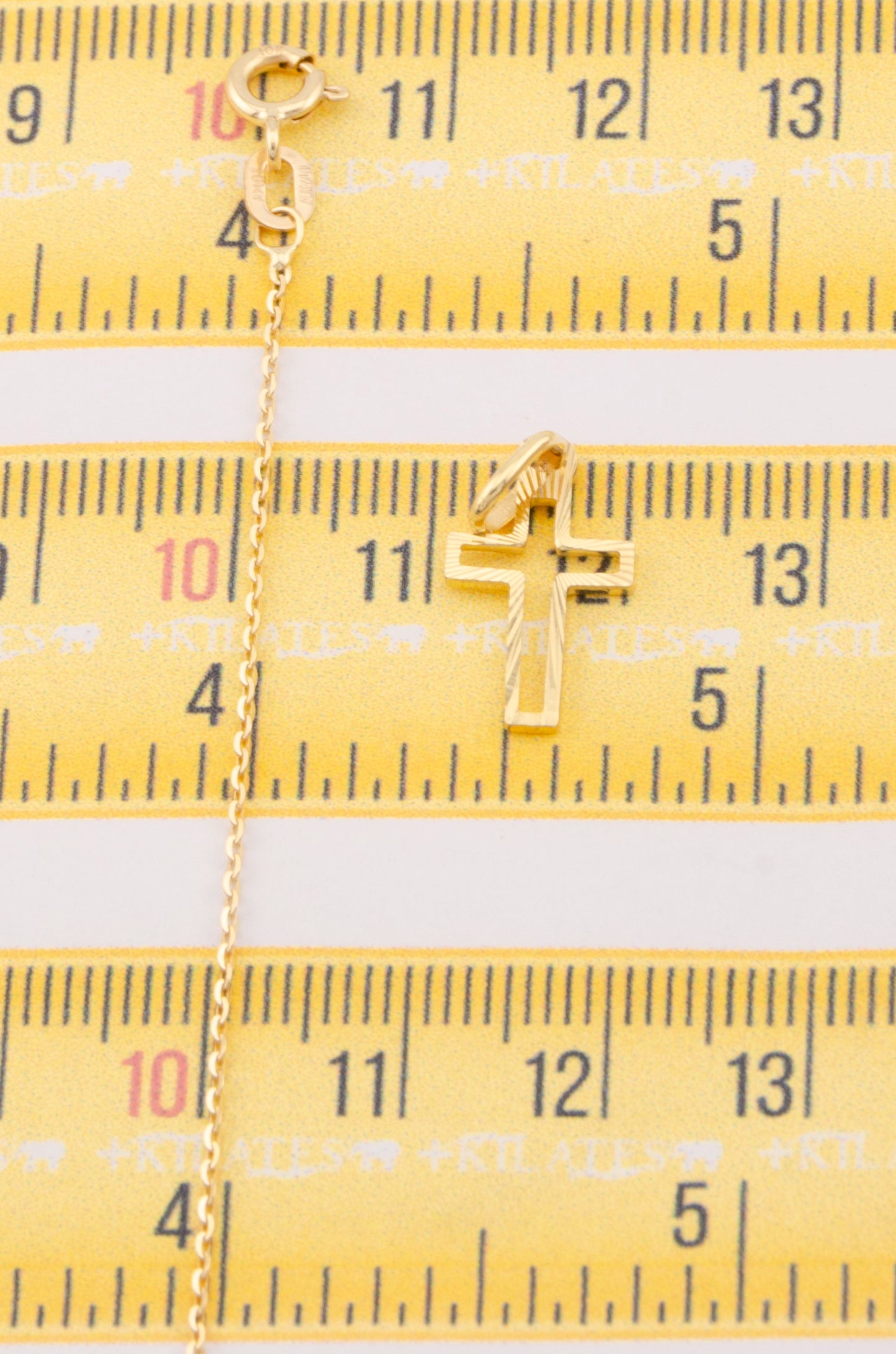 "CADENA PARA ADULTO DE 45CM ESTILO CUADRADO SOLIDA CON DIJE DE CRUZ. ORO 10K #775-3458"