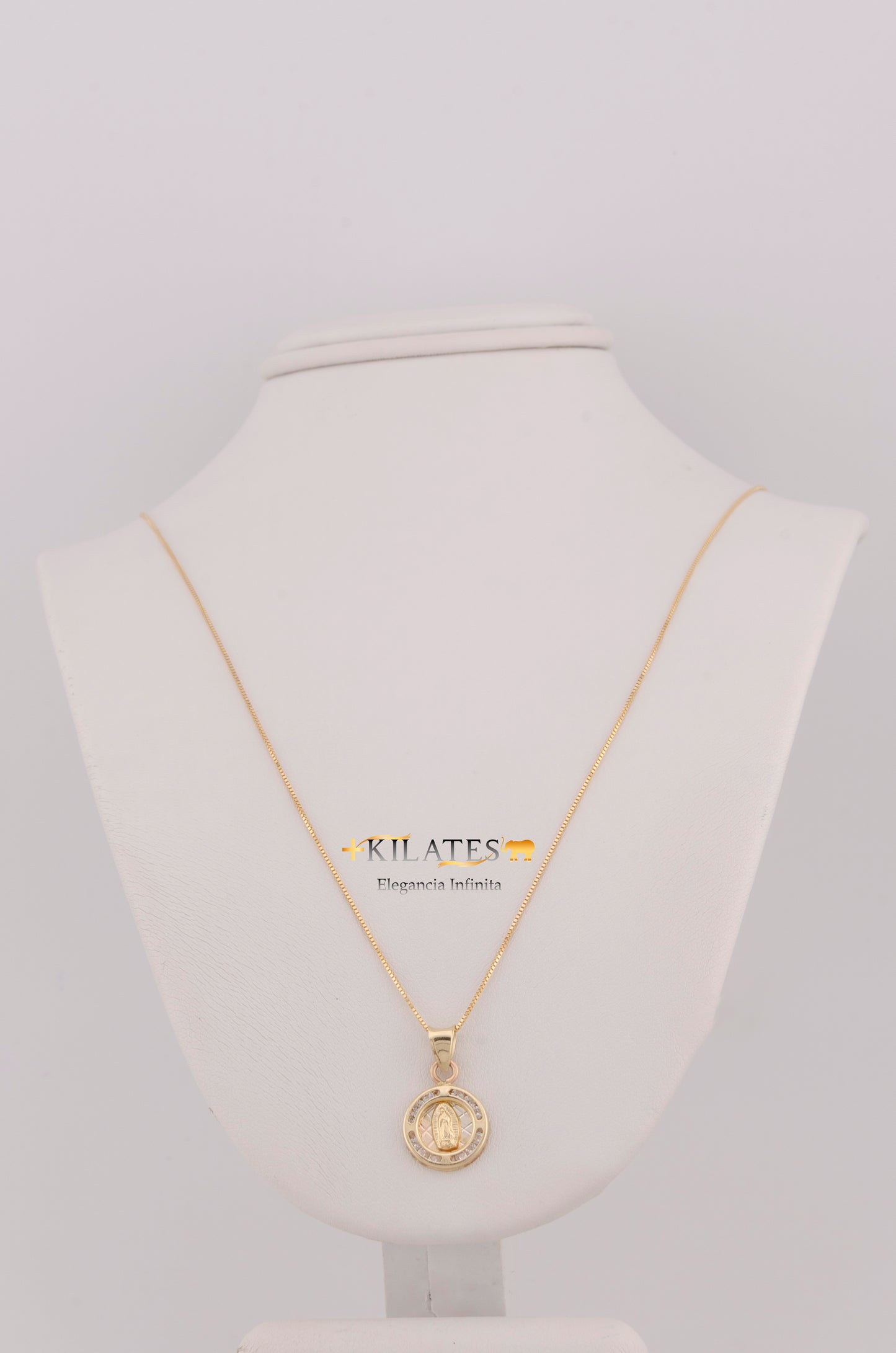 "CADENA DE 50CM PARA ADULTO ESTILO FINITA CON DIJE REDONDO PEQUEÑO DE LA VIRGEN. ORO 10K #775-3482"