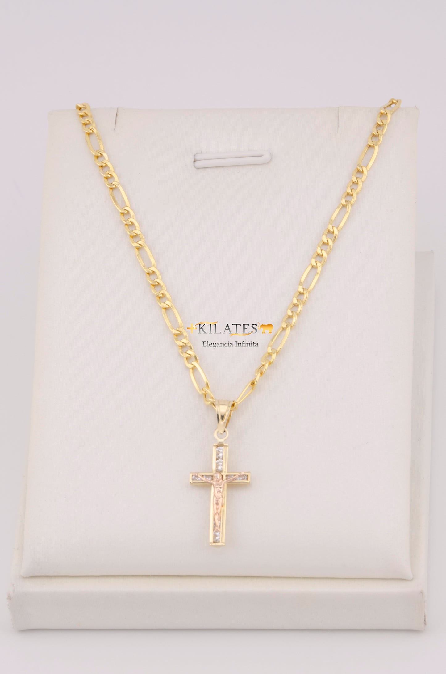 "CADENA DE 50CM PARA DAMA ESTILO 3 +1 CON DIJE DE JESUCRISTO. ORO 10K #775-3503"