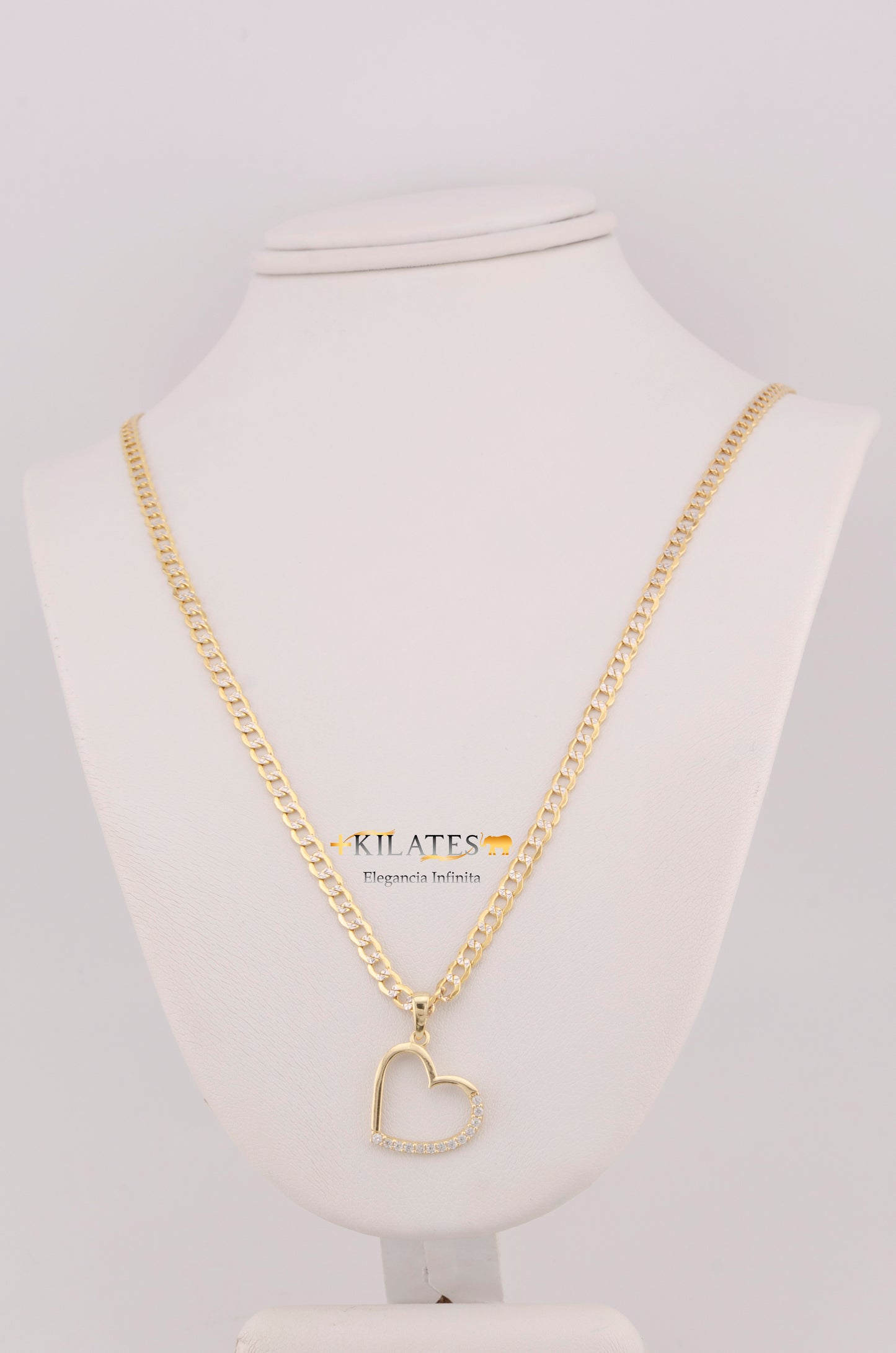 "CADENA DE 50CM PARA DAMA ESTILO CUBANA DIAMANTADA CON DIJE DE CORAZON CON ZIRCONIA BLANCA. ORO 10K #775-3514"