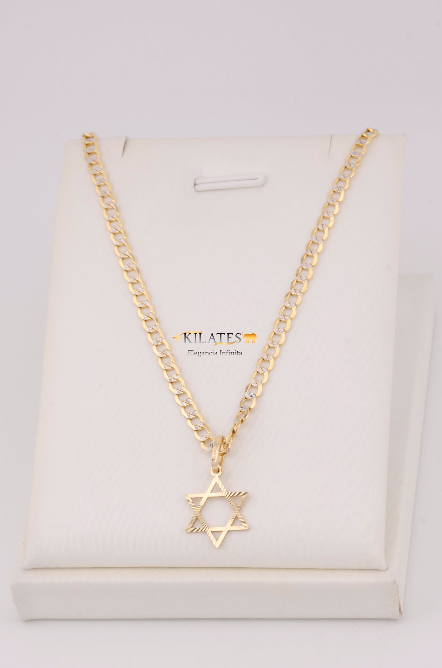 "CADENA DE 50CM PARA DAMA ESTILO CUBANA DIAMANTADA CON DIJE DE ESTRELLA DE DAVID. ORO 10K #775-3522"