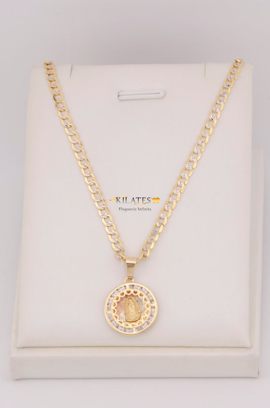 "CADENA PARA ADULTO DE 60CM ESTILO CUBANA DIAMANTADA CON DIJE REDONDO MEDIANO DE LA VIRGEN. ORO 10K #775-3573"