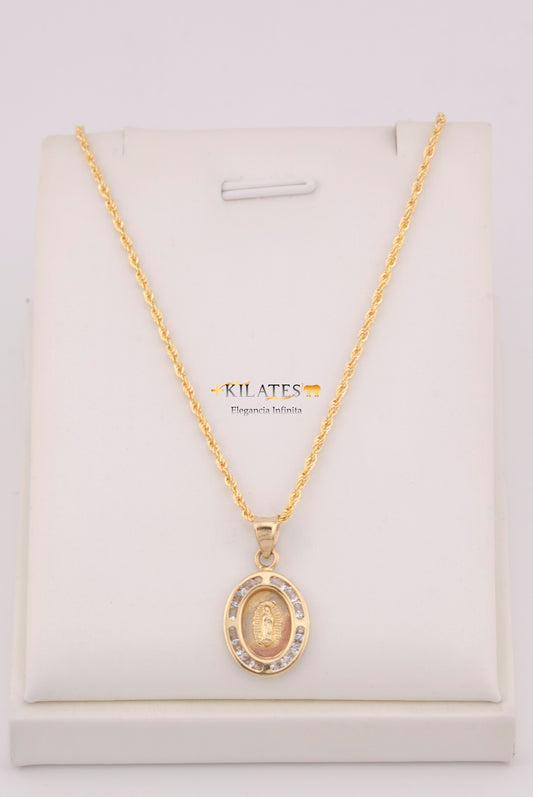 "CADENA PARA DAMA ESTILO LAZO CON DIJE DE LA VIRGEN OVALADO MEDIANO PEQUEÑO. ORO 10K #775-3667"