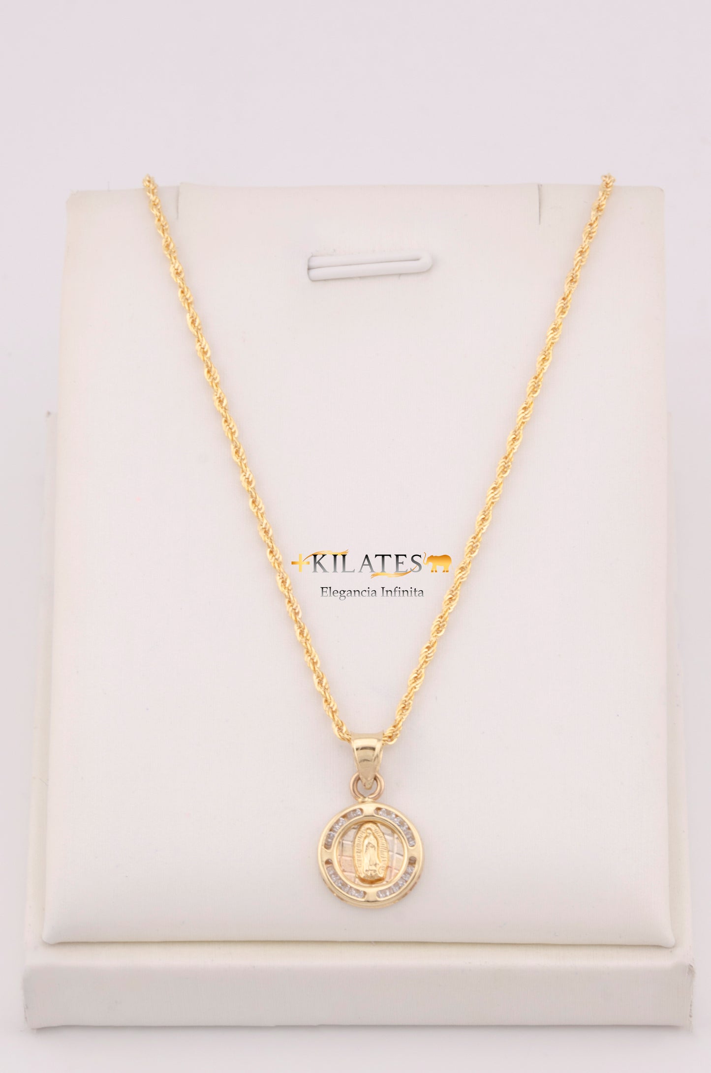 "CADENA PARA DAMA ESTILO LAZO CON DIJE DE LA VIRGEN REDONDO MEDIANO PEQUEÑO. ORO 10K #775-3671"