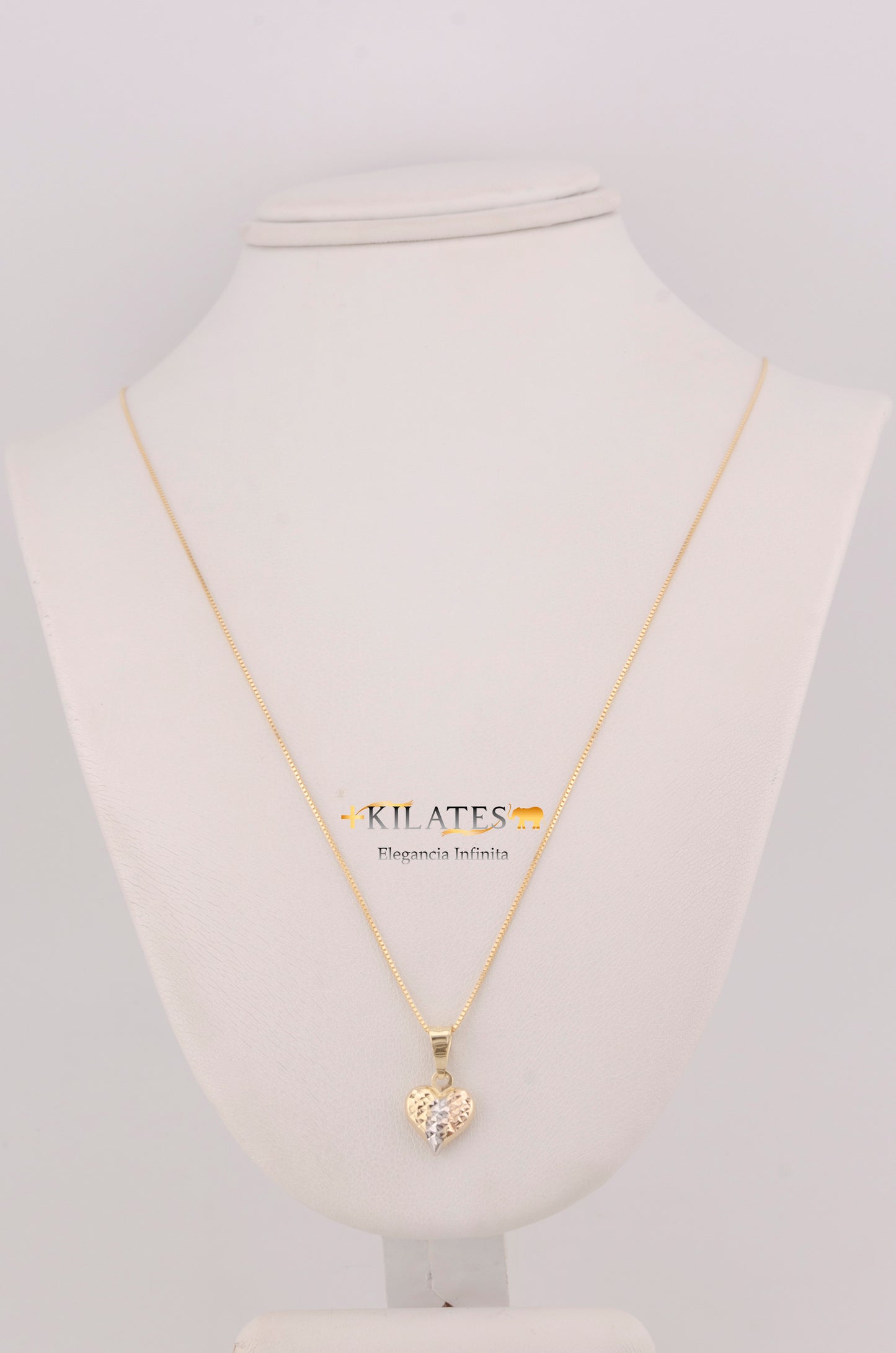 "CADENA PARA DAMA DE 50CM ESTILO FINITA CON DIJE DE CORAZON 3 TONOS PEQUEÑO. ORO 10K #775-3742"
