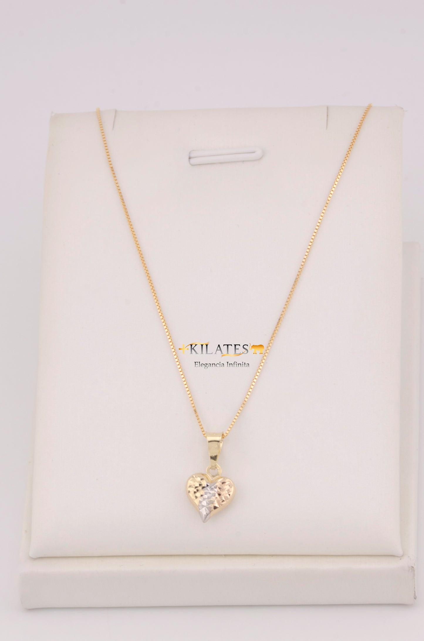 "CADENA PARA DAMA DE 50CM ESTILO FINITA CON DIJE DE CORAZON 3 TONOS PEQUEÑO. ORO 10K #775-3742"