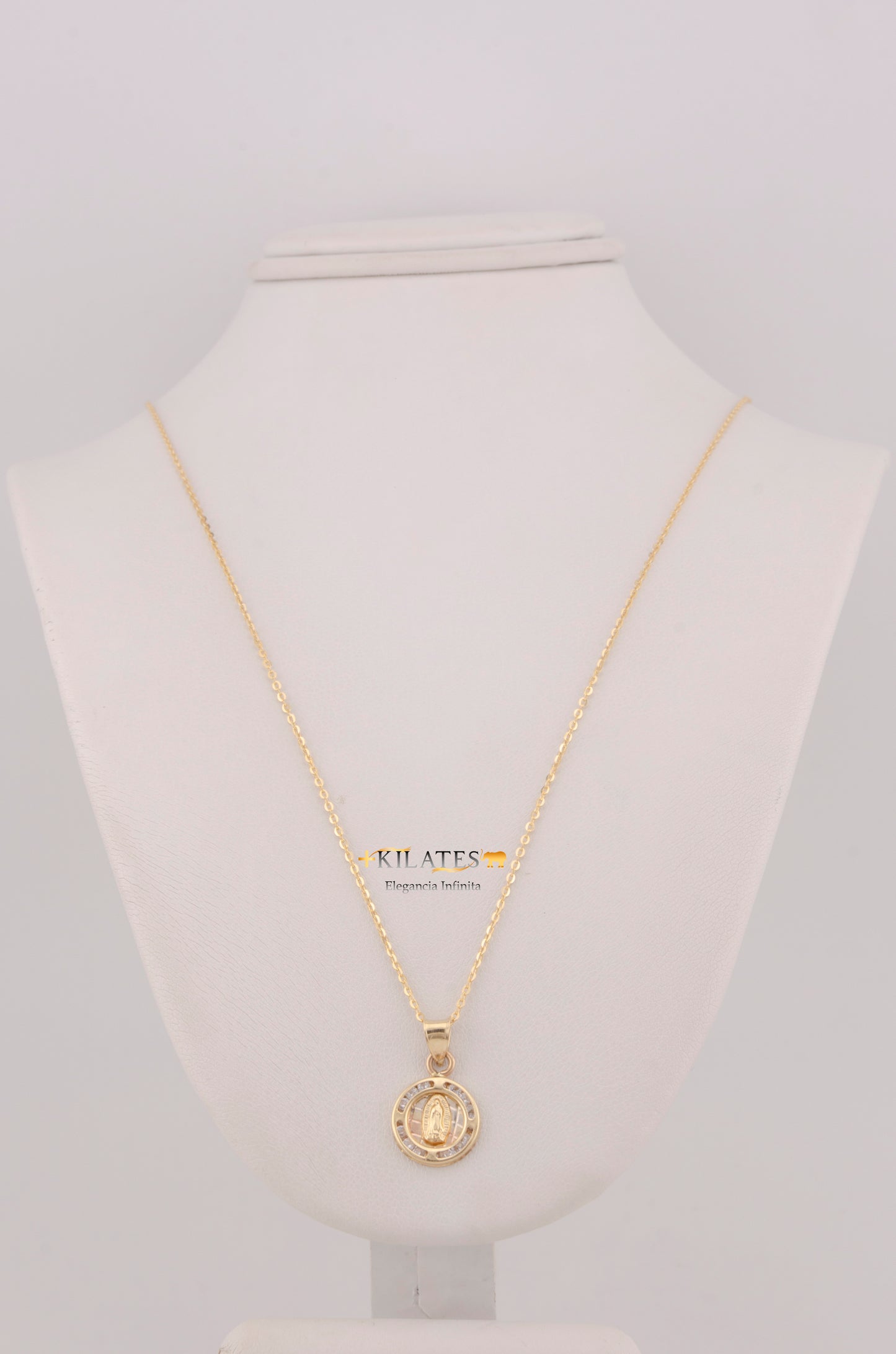 " CADENA PARA DAMA DE 50CM ESTILO CUADRADA SOLIDA CON DIJE REDONDO DE LA VIRGEN. ORO 10K #775-3774"