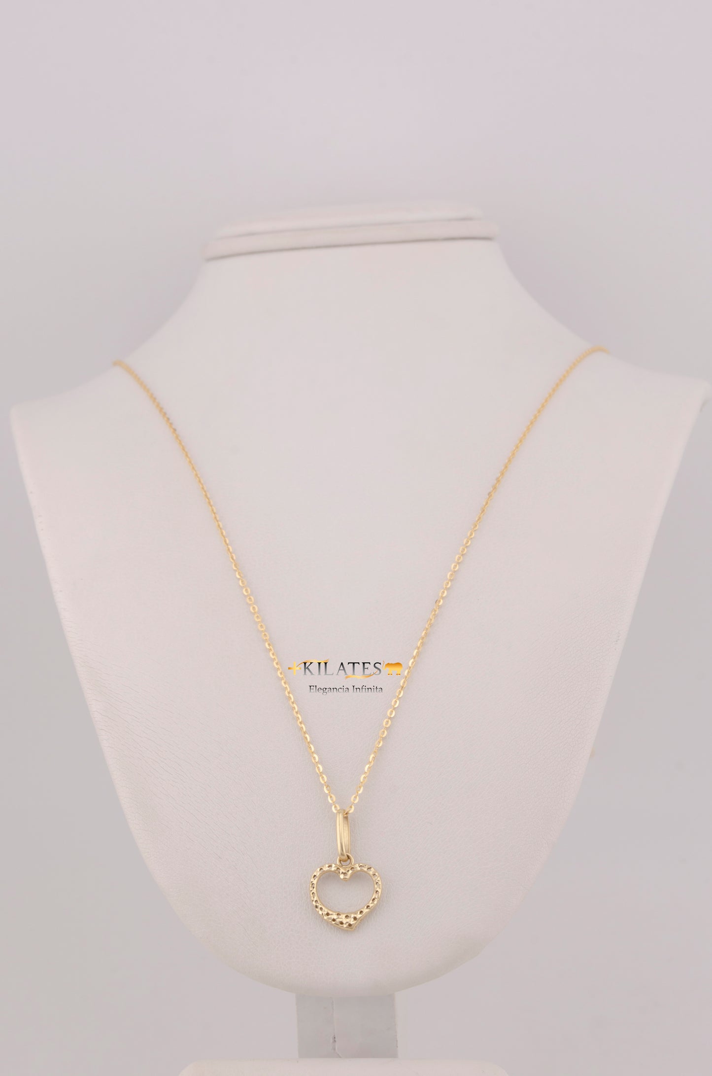 " CADENA PARA DAMA DE 50CM ESTILO CUADRADA SOLIDA CON DIJE DE CORAZON DORADO. ORO 10K #775-3781"