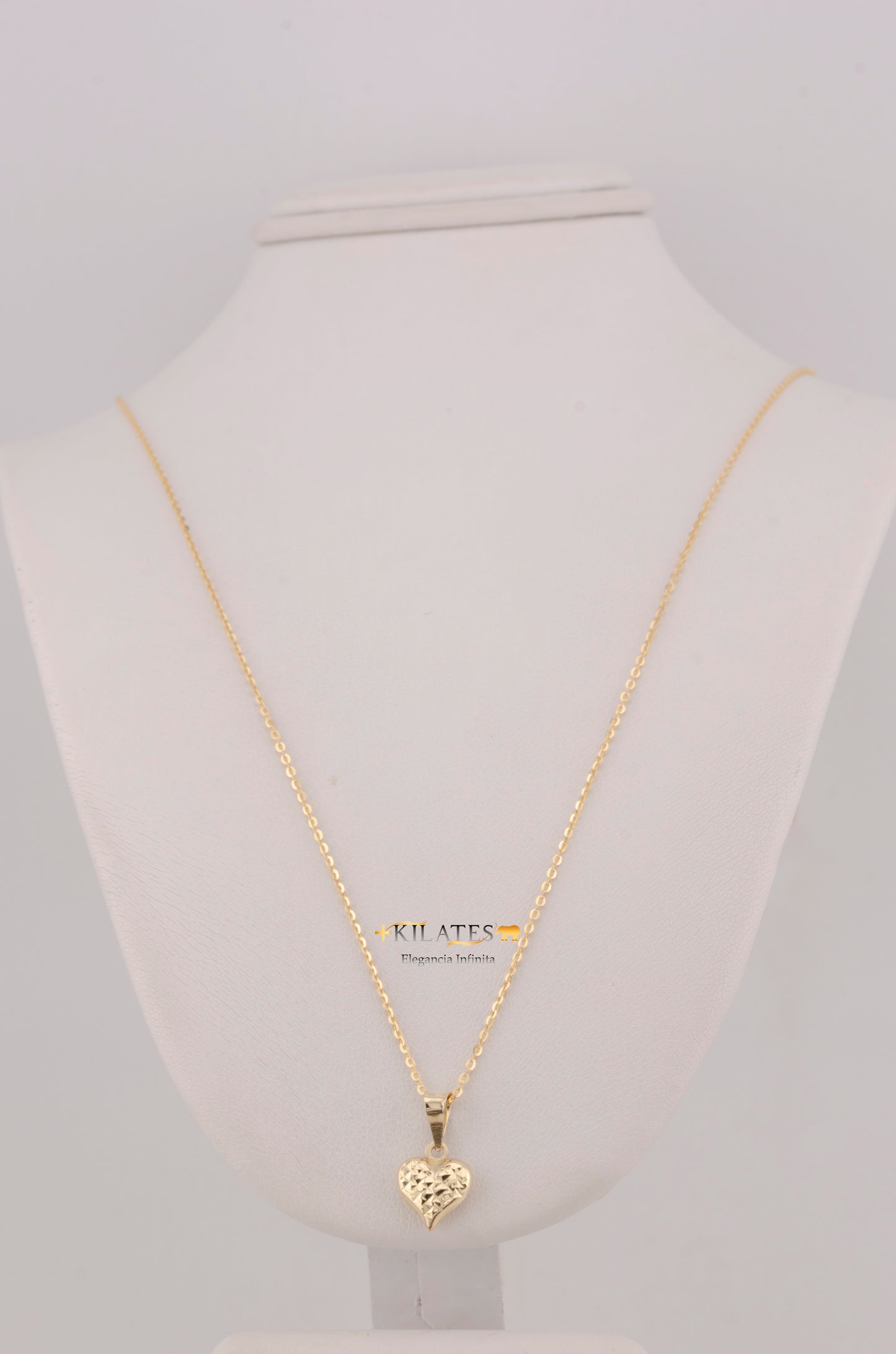" CADENA PARA DAMA DE 50CM ESTILO CUADRADA SOLIDA CON DIJE DE CORAZON DORADO PEQUEÑO. ORO 10K #775-3787"