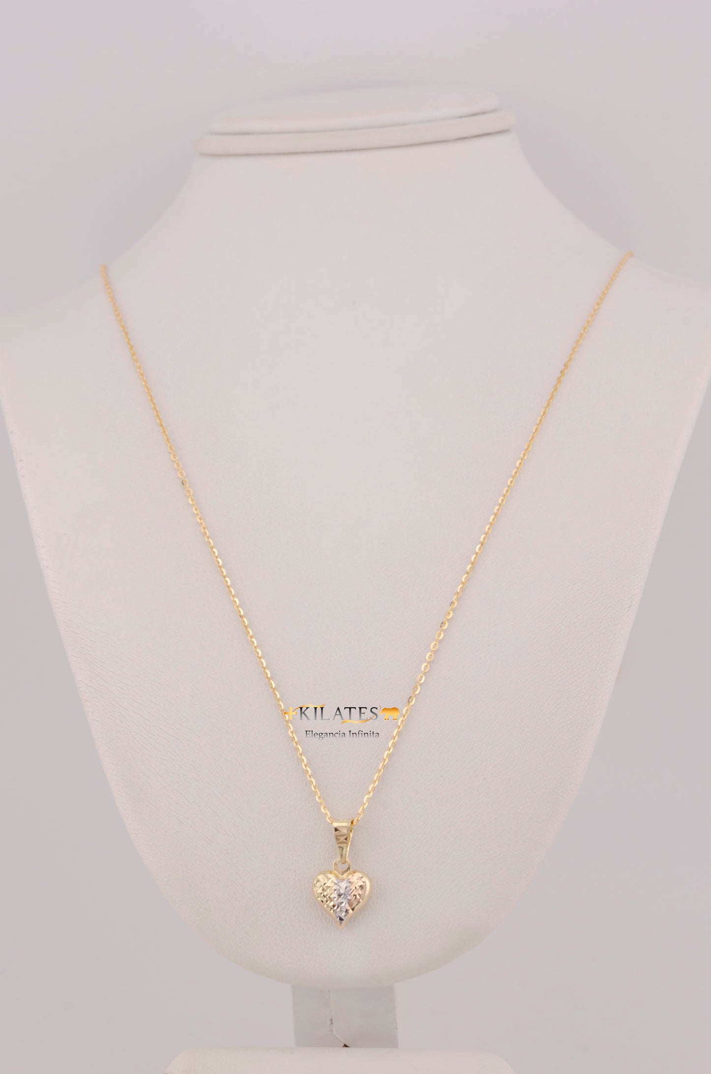 " CADENA PARA DAMA DE 50CM ESTILO CUADRADA SOLIDA CON DIJE DE CORAZON DORADO PEQUEÑO. ORO 10K #775-3789"