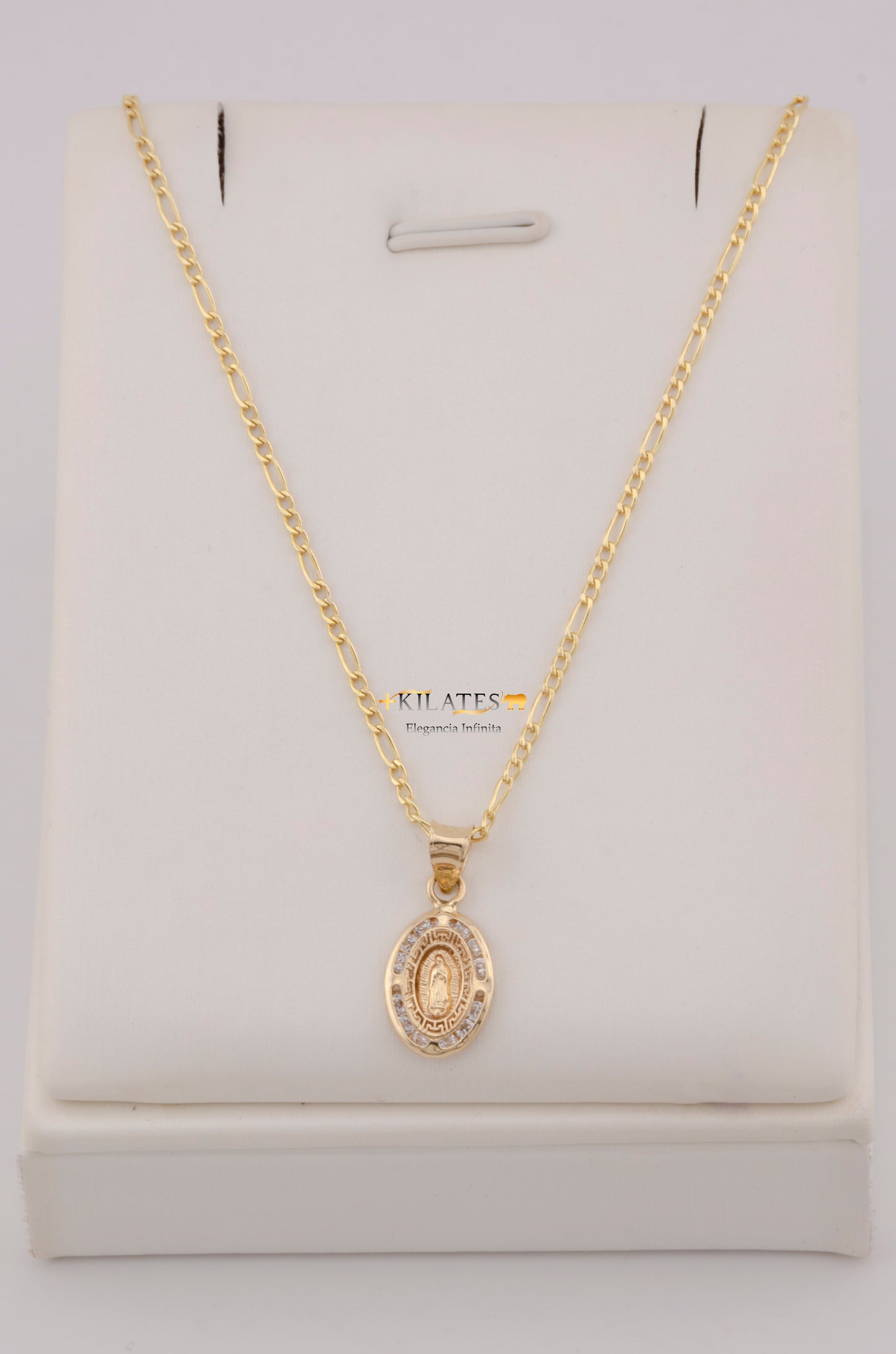 " CADENA PARA DAMA DE 50CM ESTILO 3+1 CON DIJE OVALADO DE LA VIRGEN. ORO 10K #775-3752"