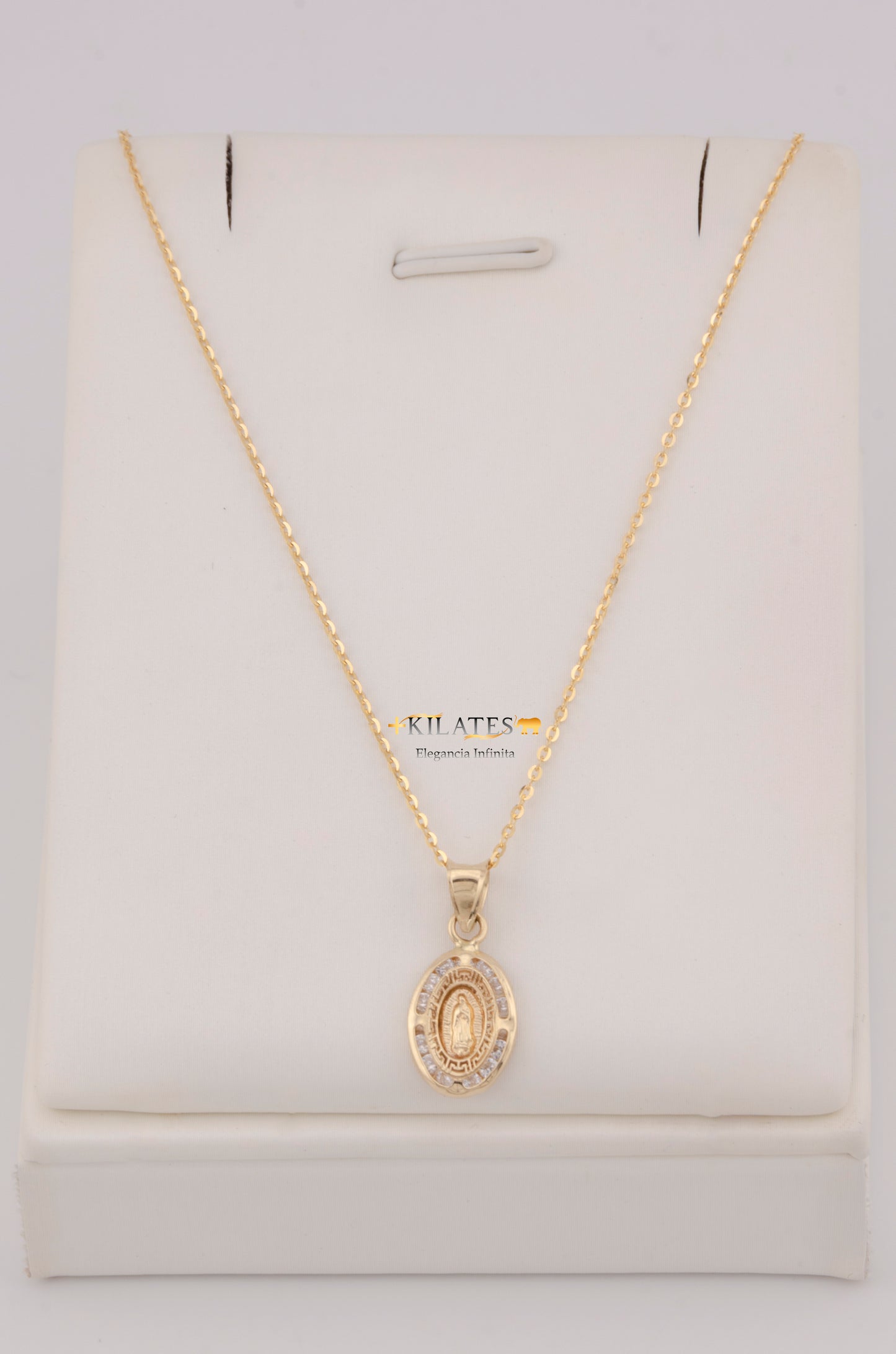" CADENA PARA DAMA DE 50CM ESTILO CUADRADA SOLIDA CON DIJE OVALADO DE LA VIRGEN. ORO 10K #775-3772"
