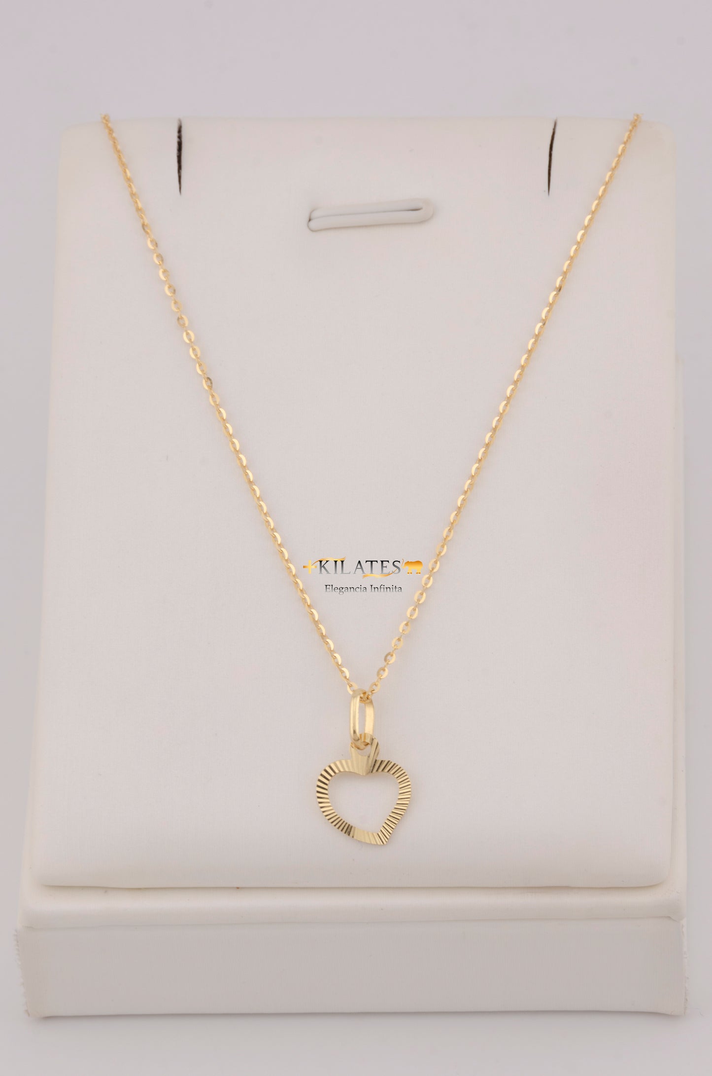 " CADENA PARA DAMA DE 50CM ESTILO CUADRADA SOLIDA CON DIJE DE CORAZON DORADO. ORO 10K #775-3783"