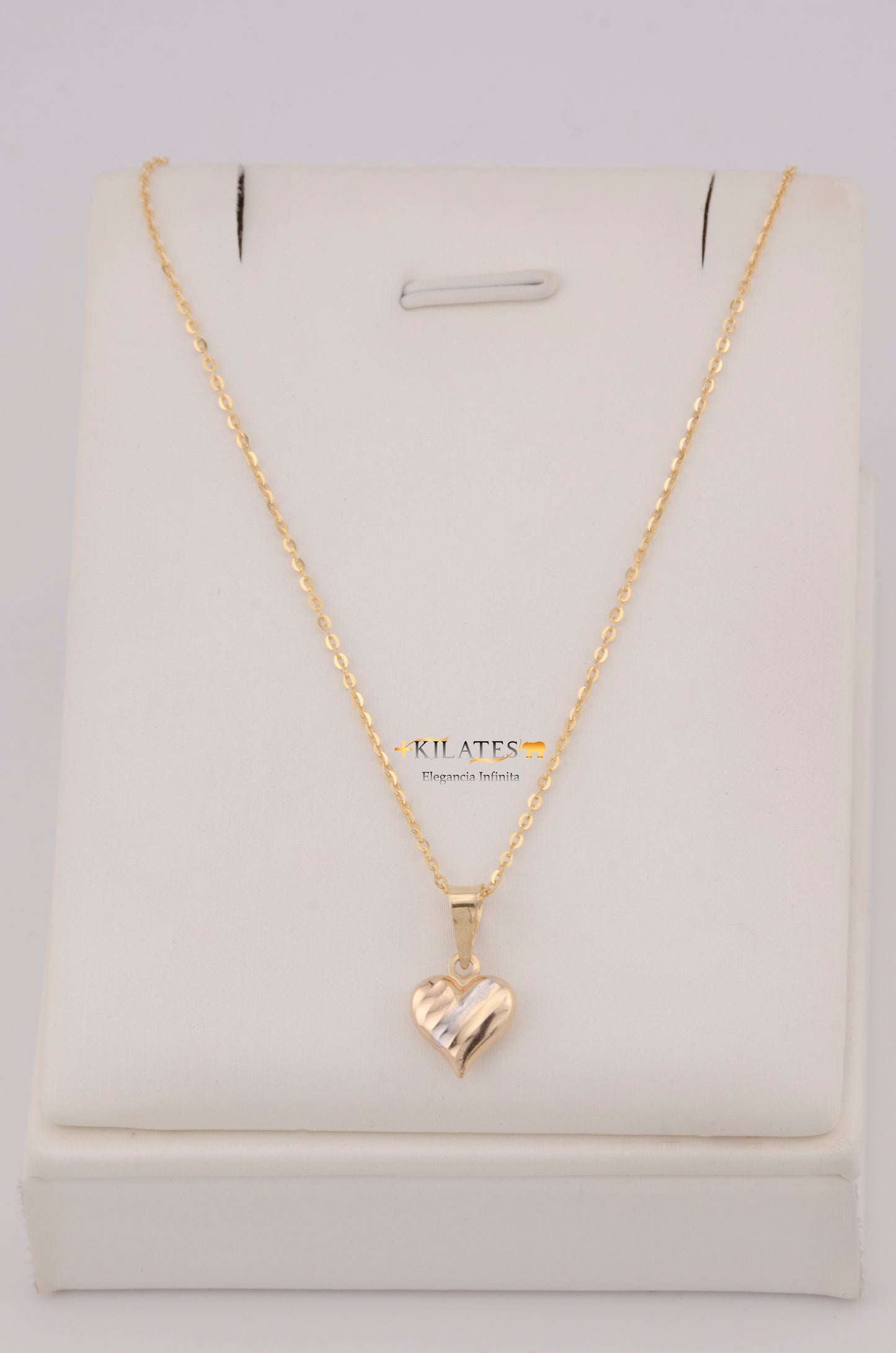 " CADENA PARA DAMA DE 50CM ESTILO CUADRADA SOLIDA CON DIJE DE CORAZON 3 TONOS PEQUEÑO. ORO 10K #775-3788"