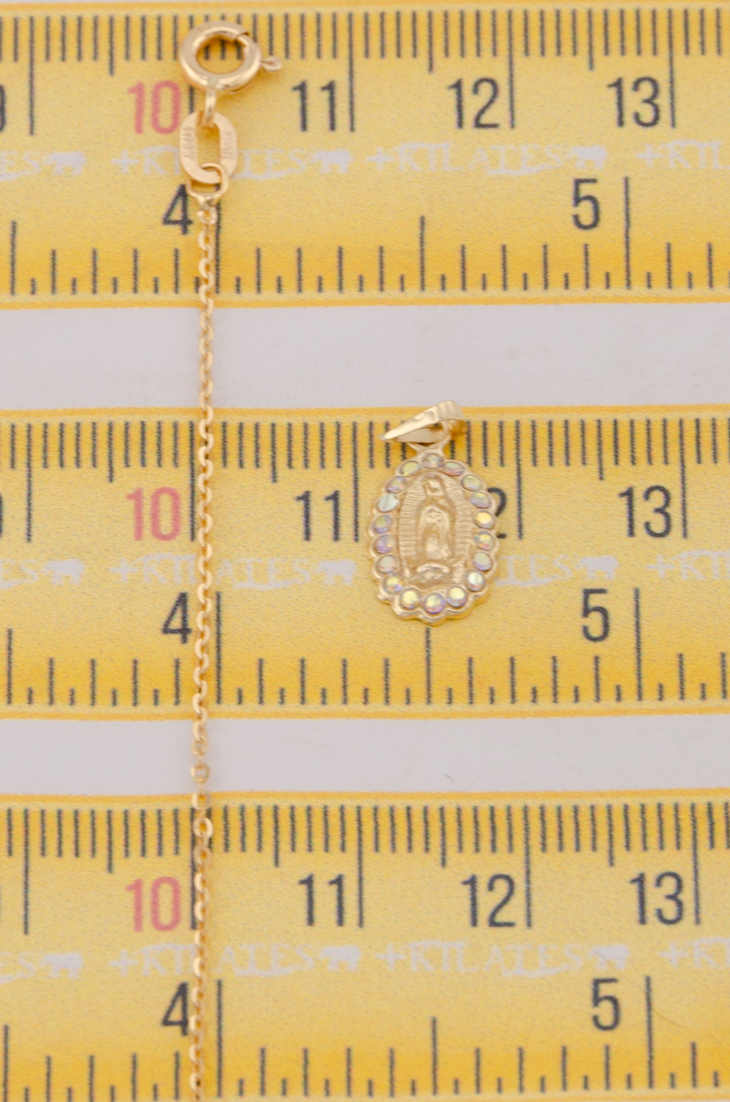 " CADENA PARA DAMA DE 50CM ESTILO CUADRADA SOLIDA CON DIJE DE LA VIRGEN CON ZIRCONIA TORNASOL. ORO 10K #775-3775"