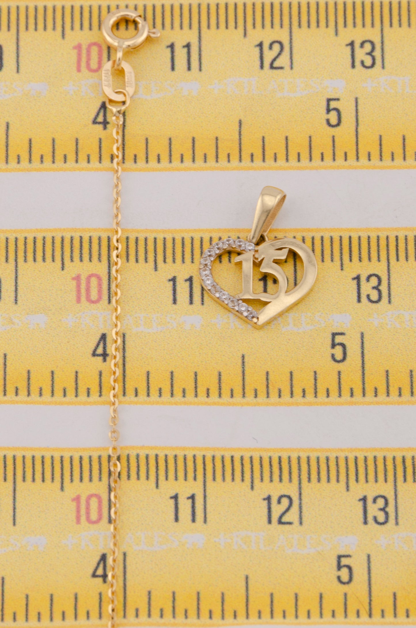 " CADENA PARA DAMA DE 50CM ESTILO CUADRADA SOLIDA CON DIJE DE 15 AÑOS. ORO 10K #775-3780"