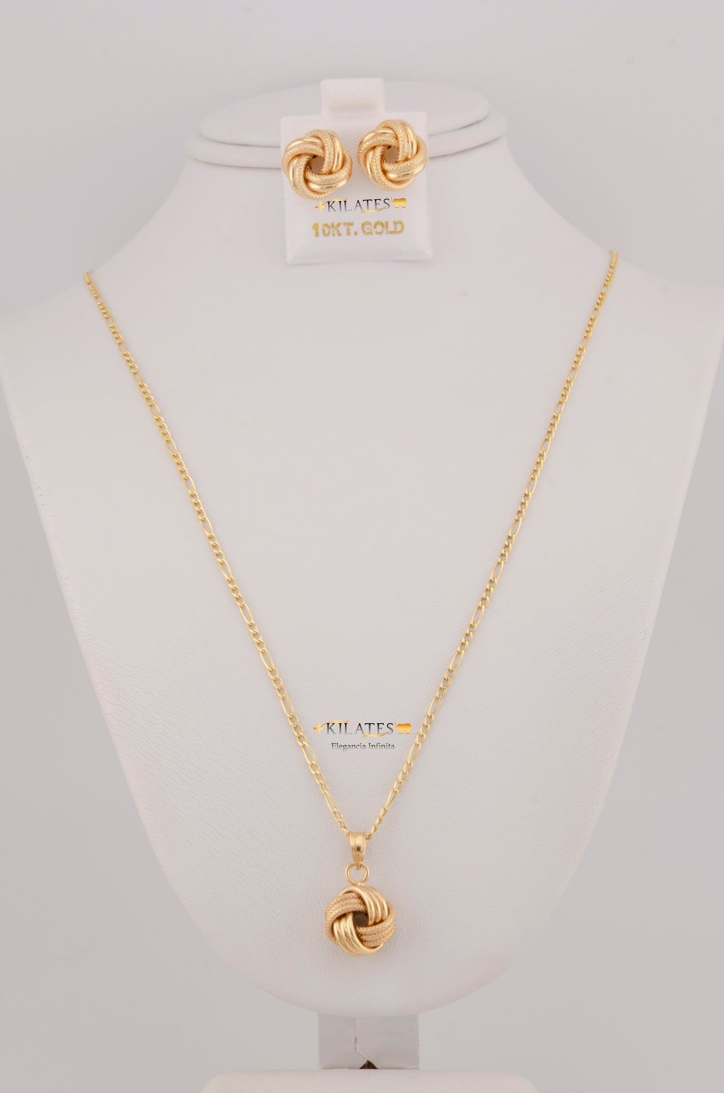 "SET DE CADENA ESTILO 3+1 DE 50CM PARA DAMA CON DIJE Y ARETES DE NUDO. ORO 10K #775-3812"