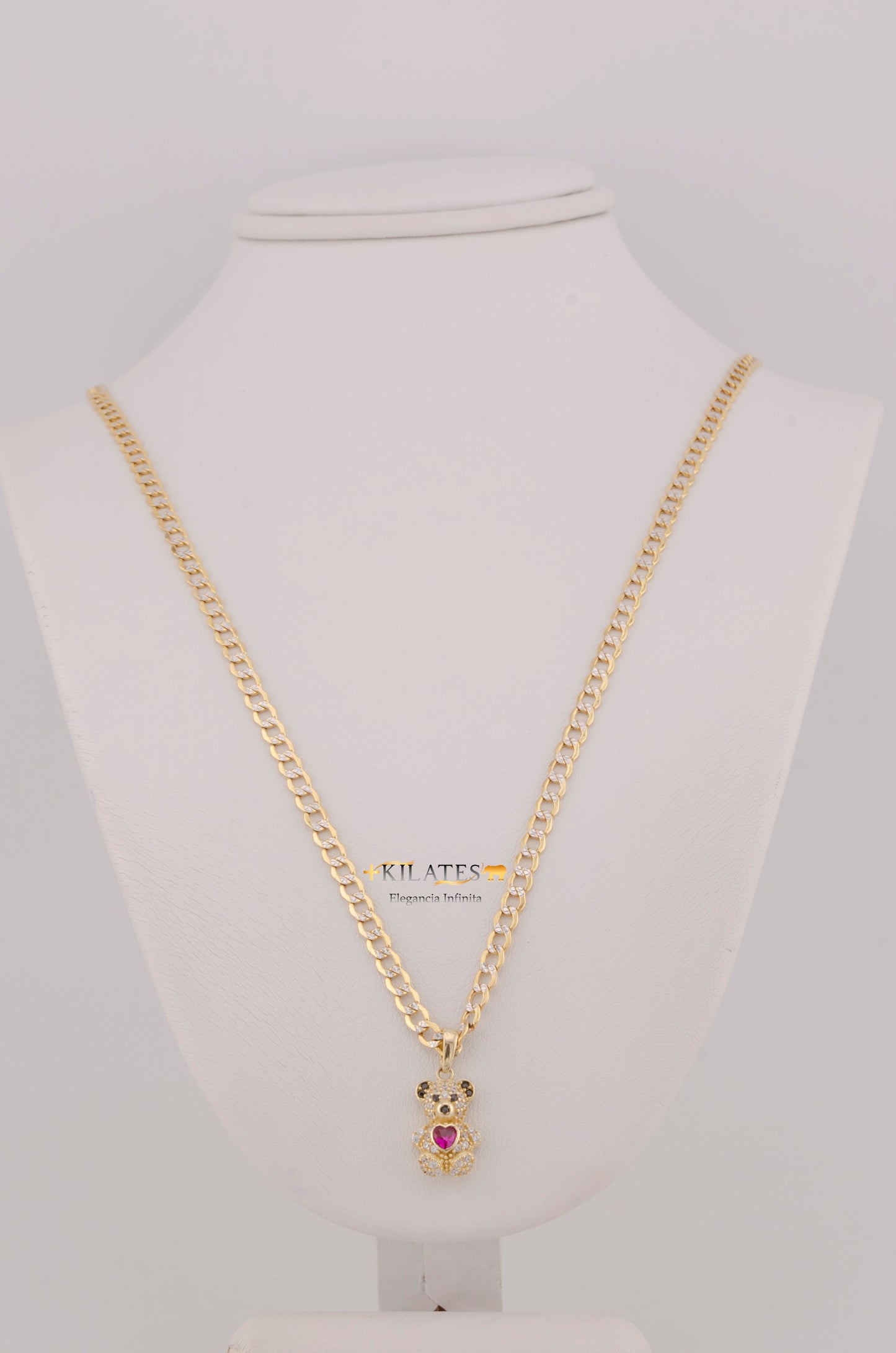"CADENA DE 50CM PARA DAMA ESTILO CUBANA DIAMANTADA CON DIJE DE OSO PEQUEÑO. ORO 10K #775-3825"