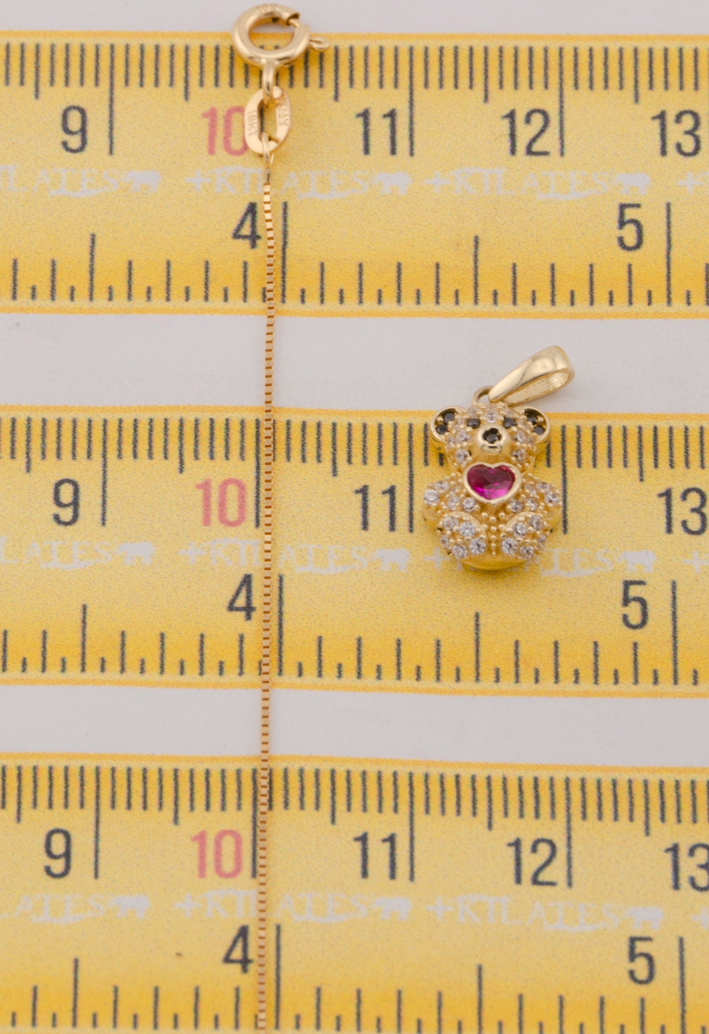 "CADENA DE 50CM PARA DAMA ESTILO FINITA CON DIJE DE OSO PEQUEÑO. ORO 10K #775-3822"