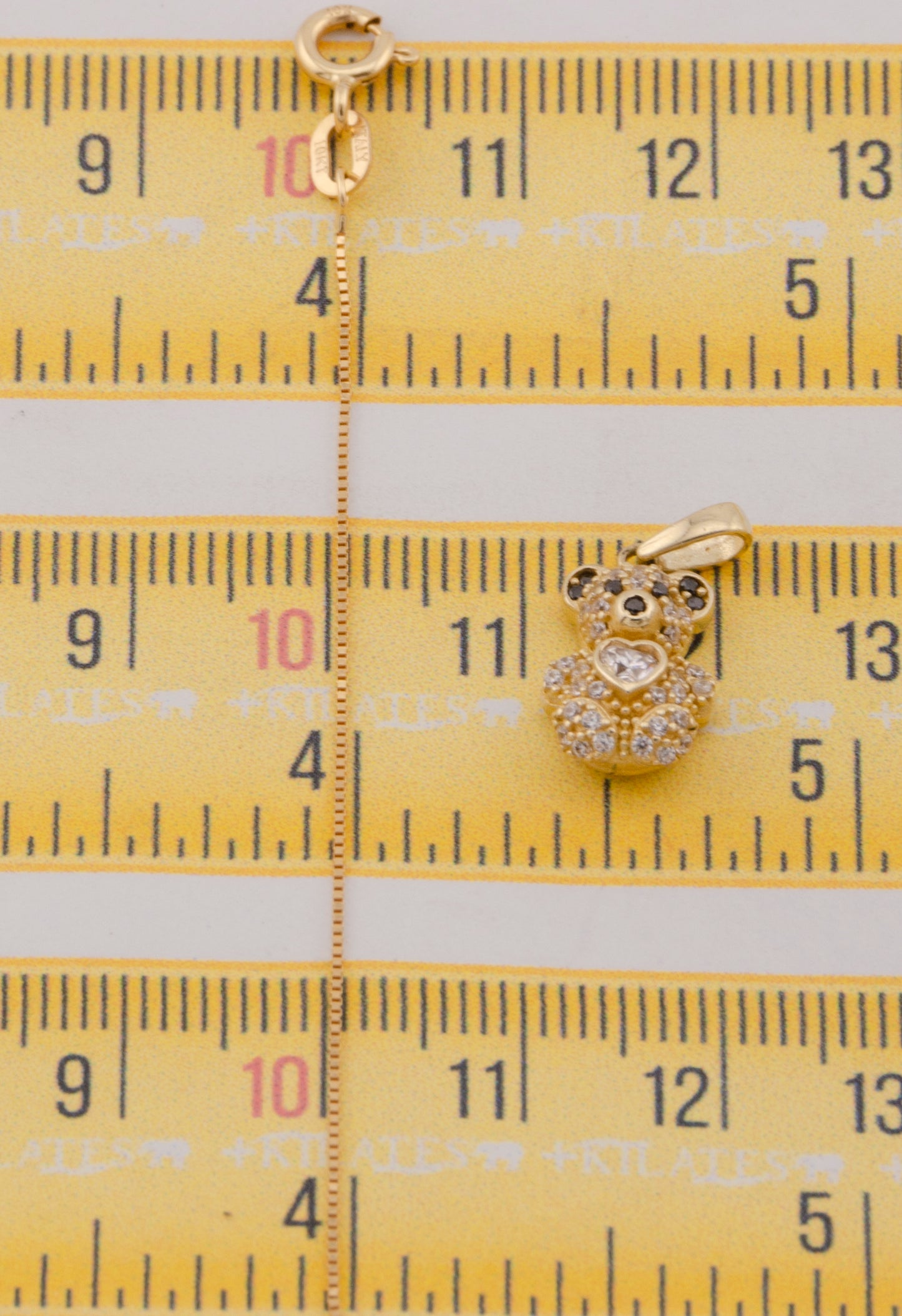 "CADENA DE 50CM PARA DAMA ESTILO FINITA CON DIJE DE OSO PEQUEÑO. ORO 10K #775-3817"