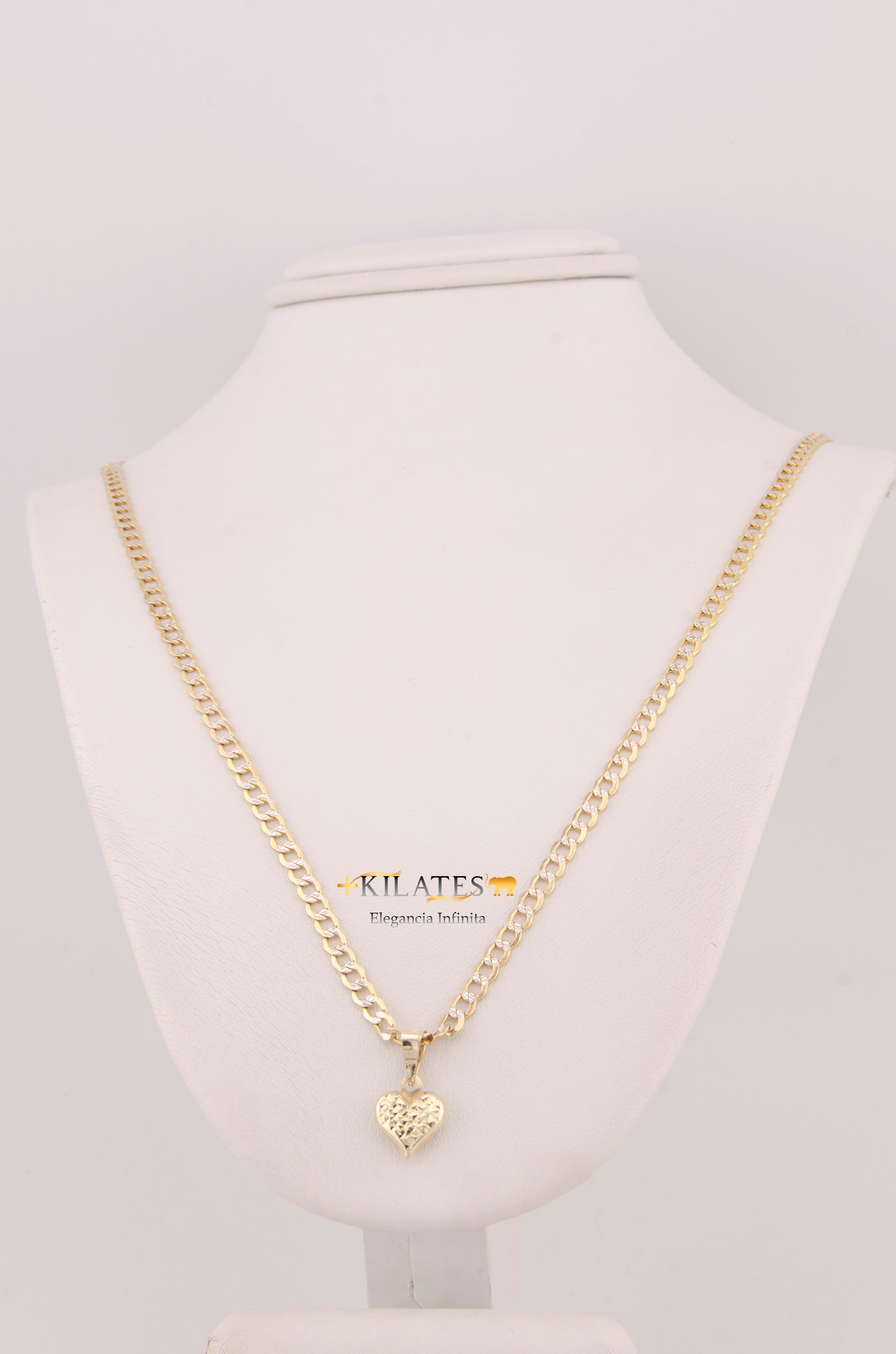 "CADENA PARA NIÑ@ DE 40CM ESTILO CUBANA DIAMANTADA CON DIJE DE CORAZON DORADO PEQUEÑO. ORO 10K #775-3862"