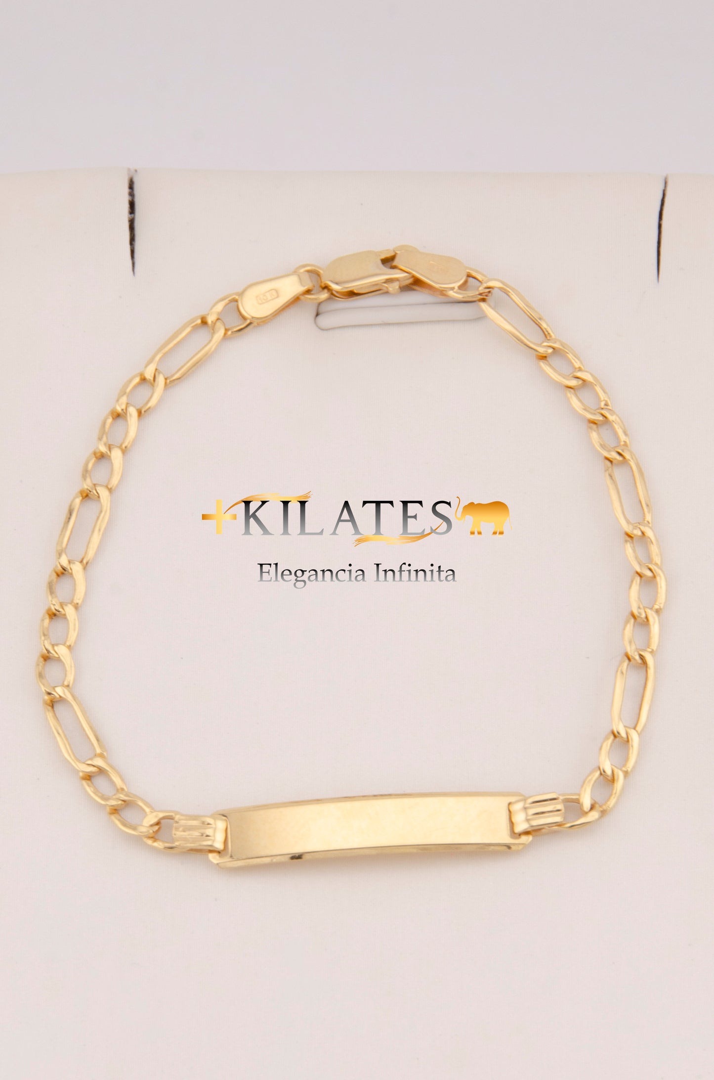 "PULSERA PARA NIÑO DE 15CM ESTILO 3+1 CON PLACA. ORO 10K #775-3881"