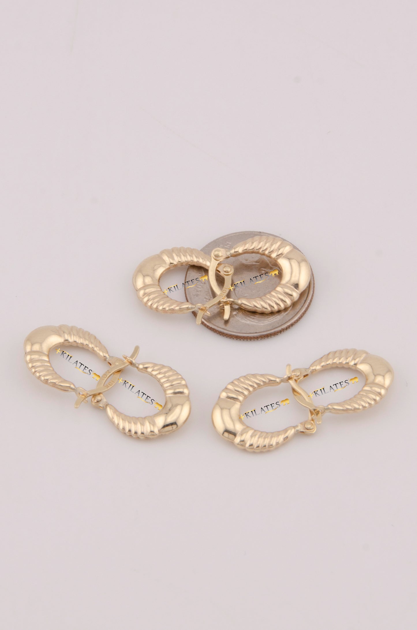 "ARGOLLA PEQUEÑAS PARA NIÑA. ORO 1OK #775-3887"