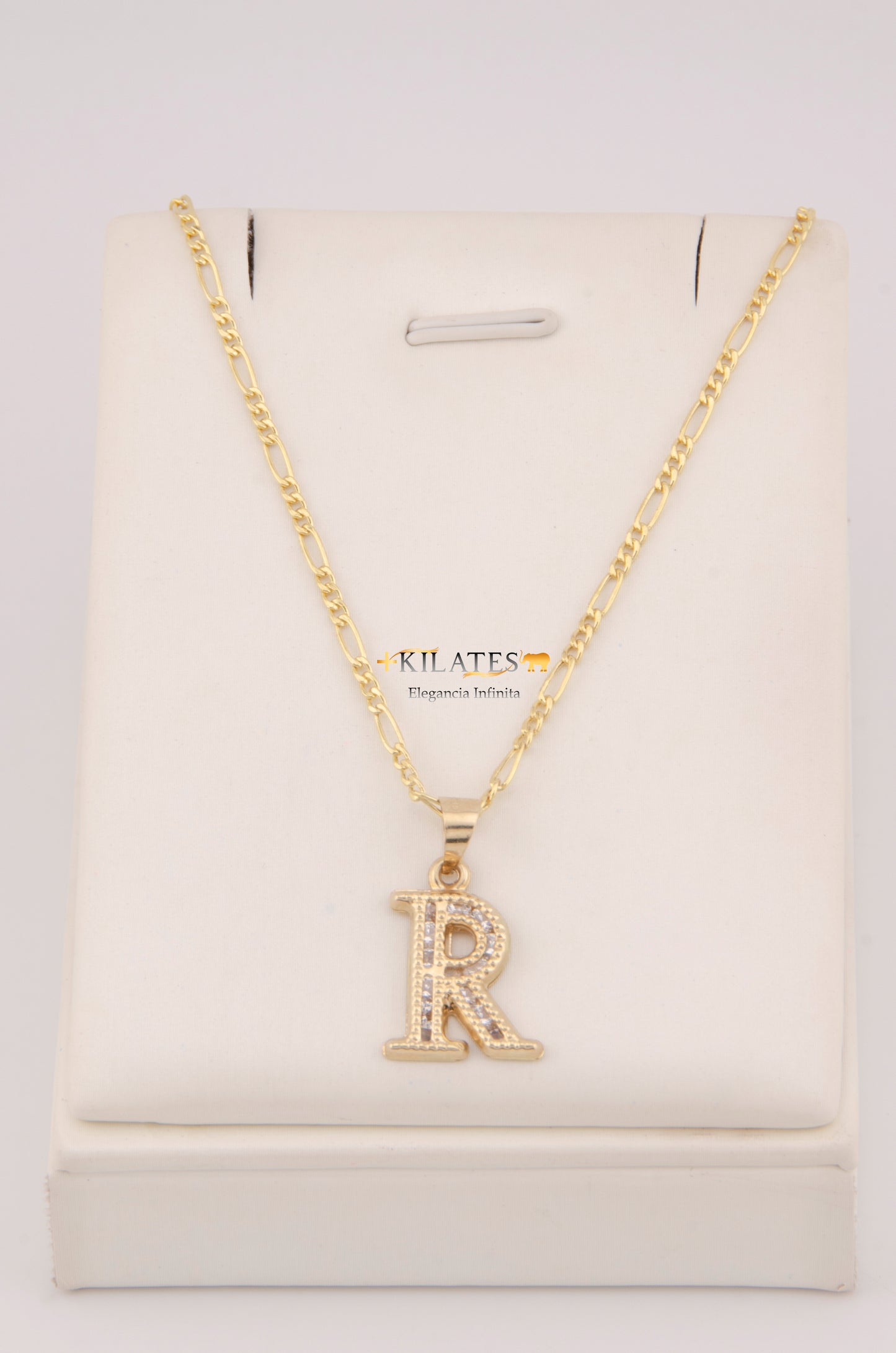 " CADENA DE 50CM PARA DAMA ESTILO 3+1 CON INICIAL R Y ZIRCONIAS BLANCAS . ORO 10K #775-3924"