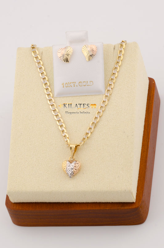 "SET PARA MUJER CADENA ESTILO CUBANA DIAMANTADA CON DIJE DE CORAZON Y ARETES. ORO 10K #775-2390"