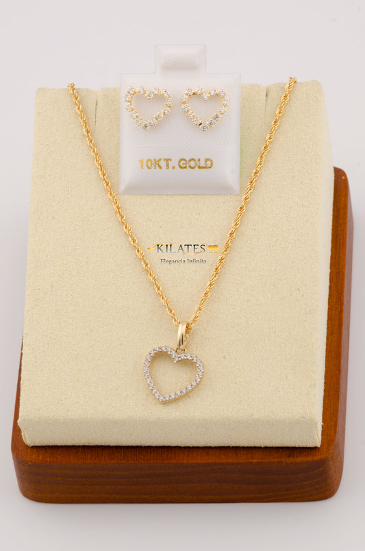 "SET PARA MUJER CADENA ESTILO LAZO  CON DIJE DE CORAZON Y ARETES. ORO 10K #775-2416"