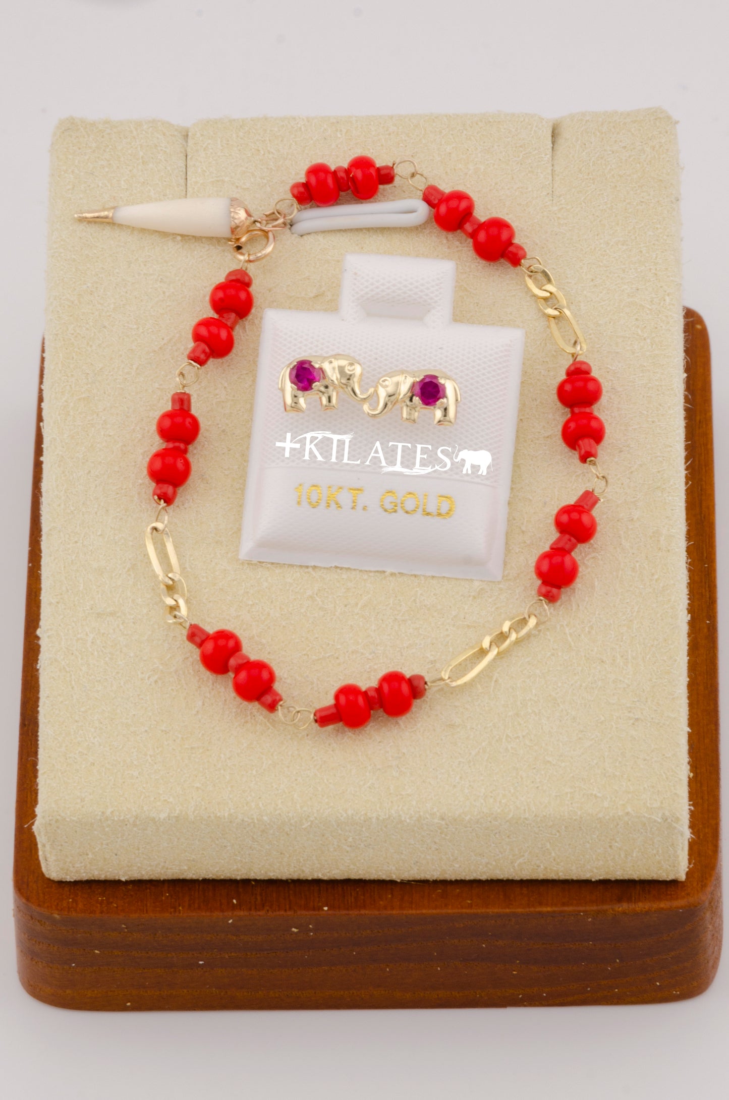 "SET PARA NIÑ@ DE PULSERA CON ARETES PREMIUM DE ELEFANTE CON PIEDA DE ZIRCONIA ROJA RUBI. ORO 10K #775-2591"