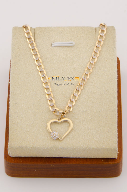 "CADENA DE 50 CM PARA ADULTO ESTILO CUBANA DIAMANTADA CON DIJE DE  CORAZON CON  ZIRCONIA BLANCA AL LADO . ORO 10K #775-2663"